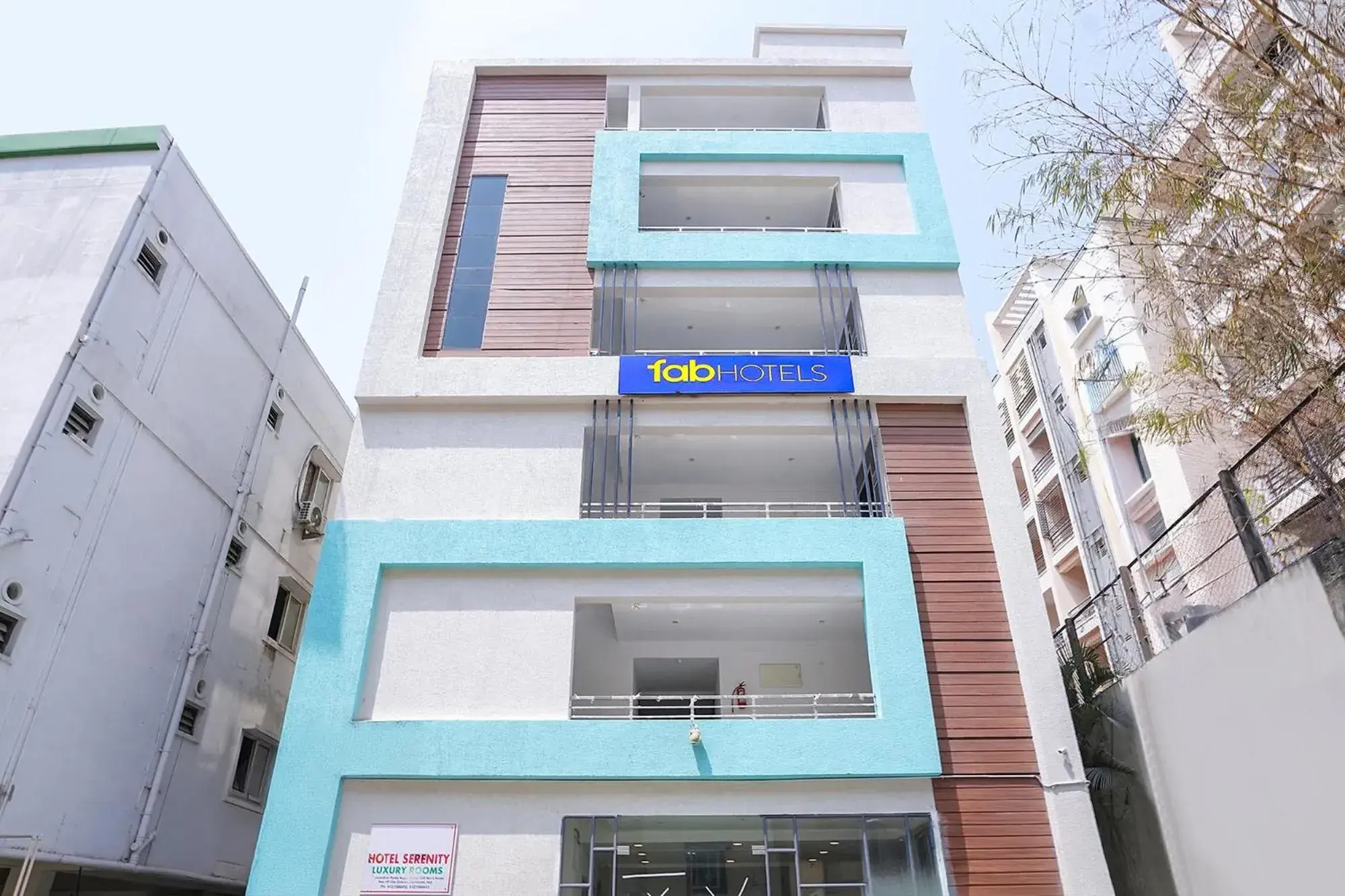 Property building in FabHotel Serenity - Nr AIG Hospital, Gachibowli Property building in FabHotel Serenity - Nr AIG Hospital, Gachibowli