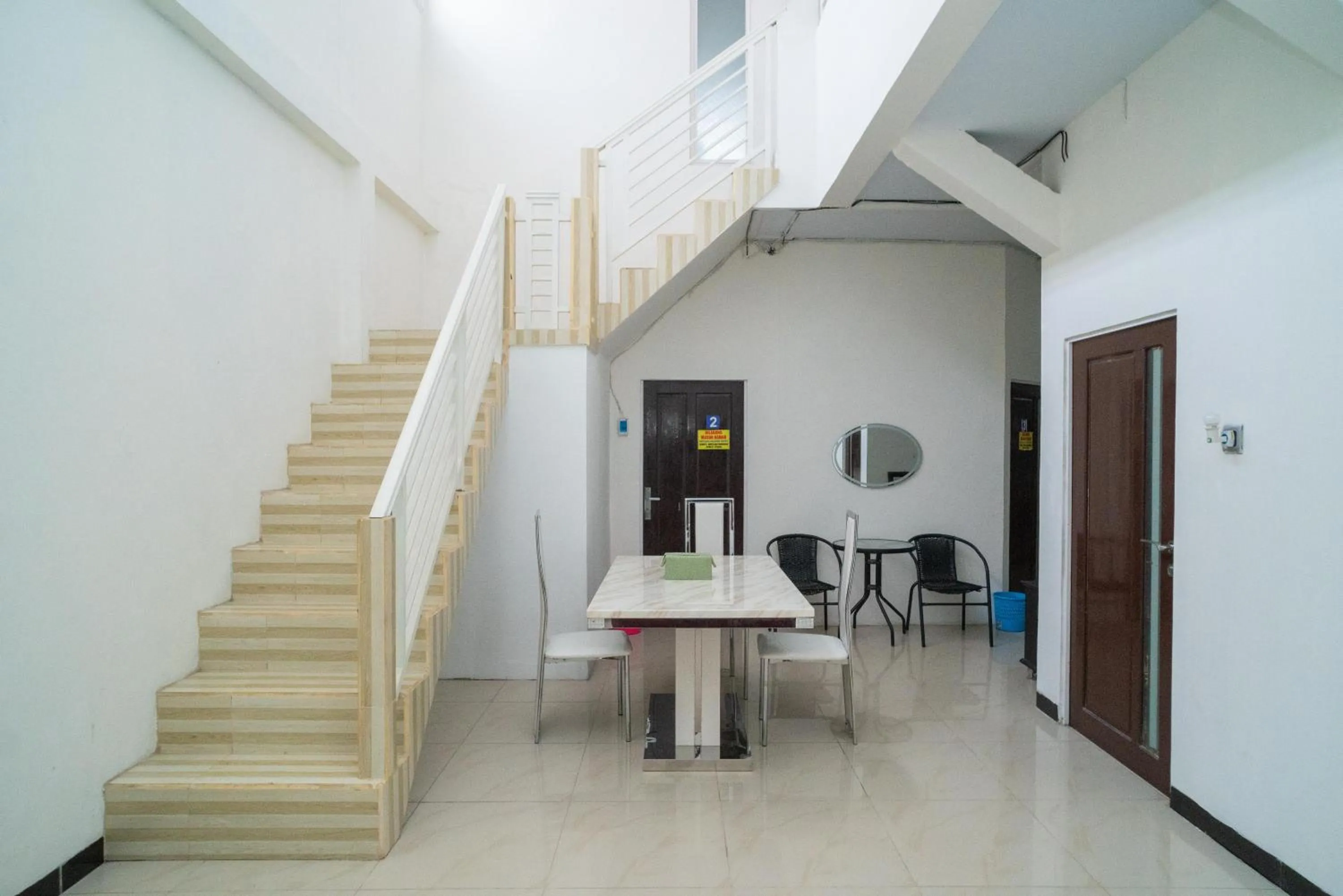 Property building in RedDoorz Syariah near Jalan A Yani KM 8 Citraland