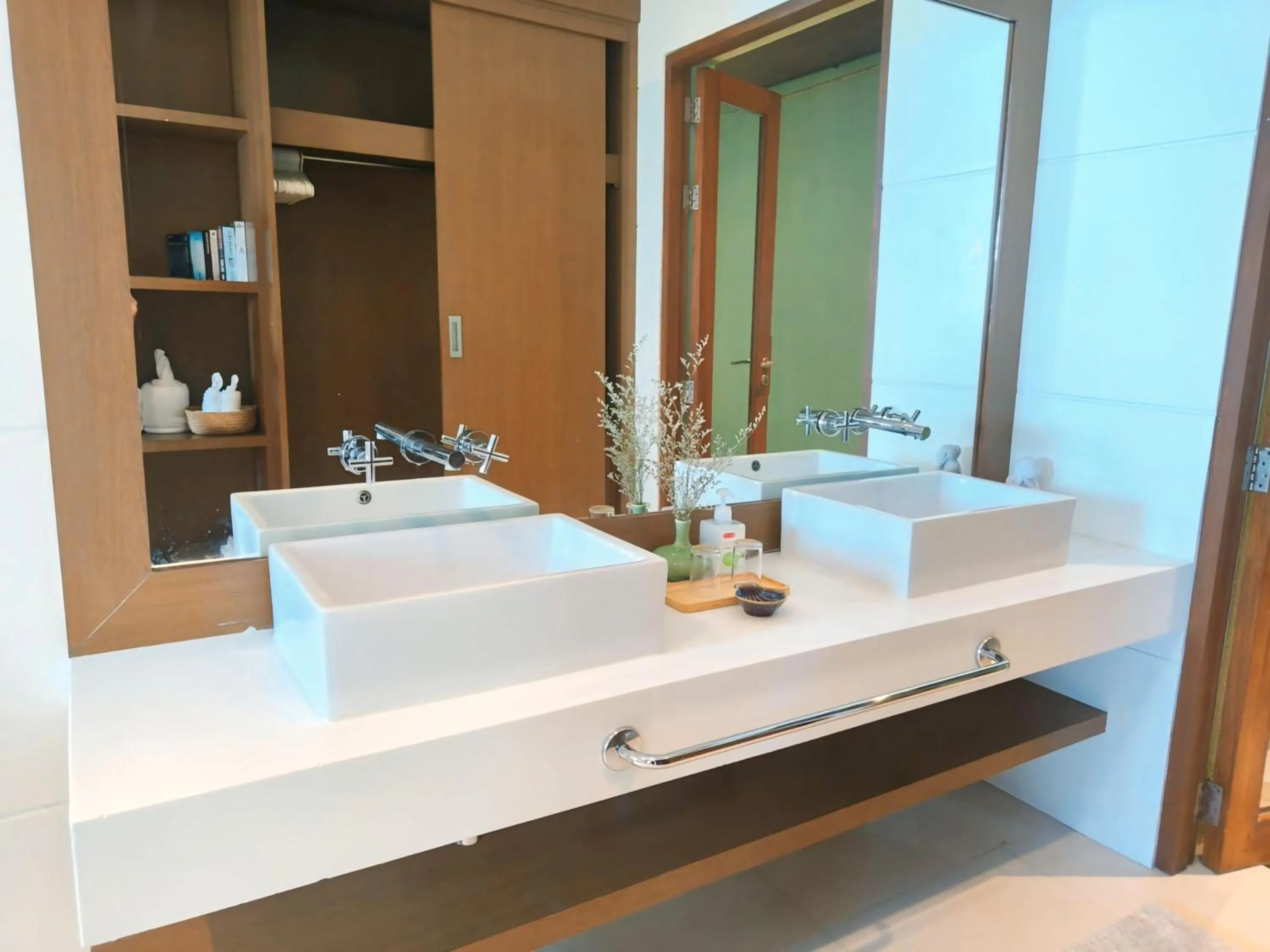 Bathroom in Villa Samayra - An Oceanfront Pool Villa, Koh Samui