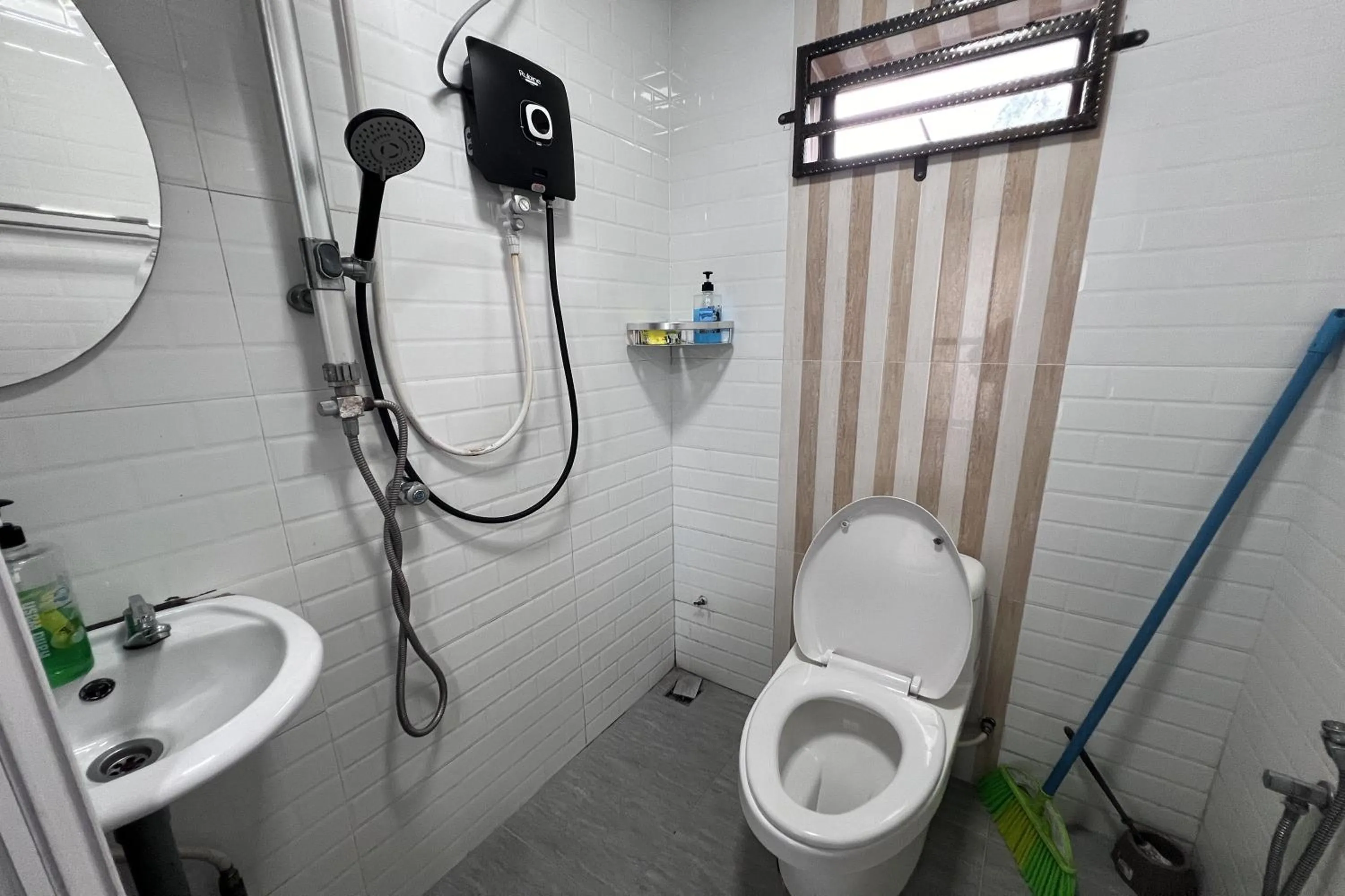 Bathroom in Nurbayu Chalet, Kemaman