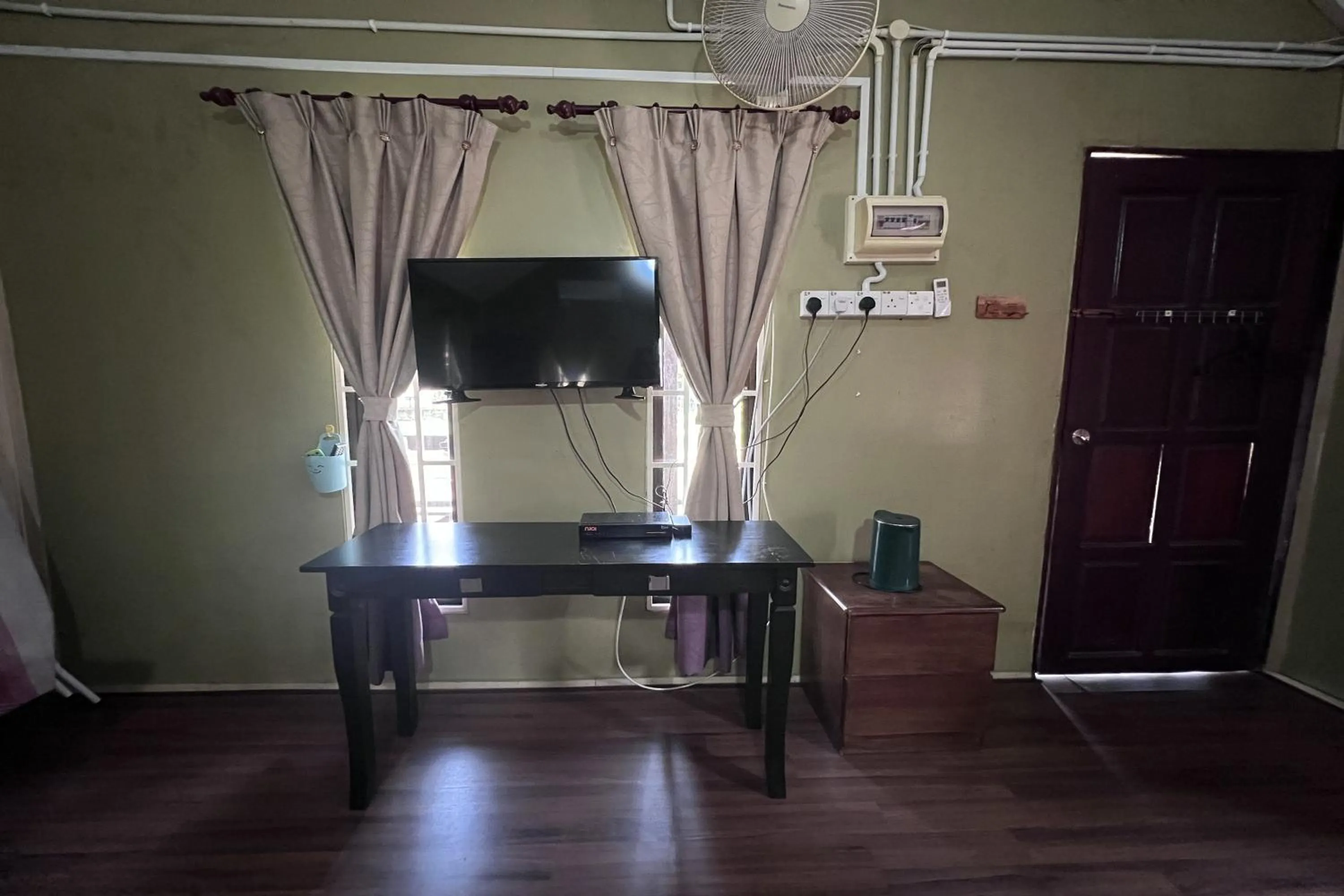 TV and multimedia in Nurbayu Chalet, Kemaman