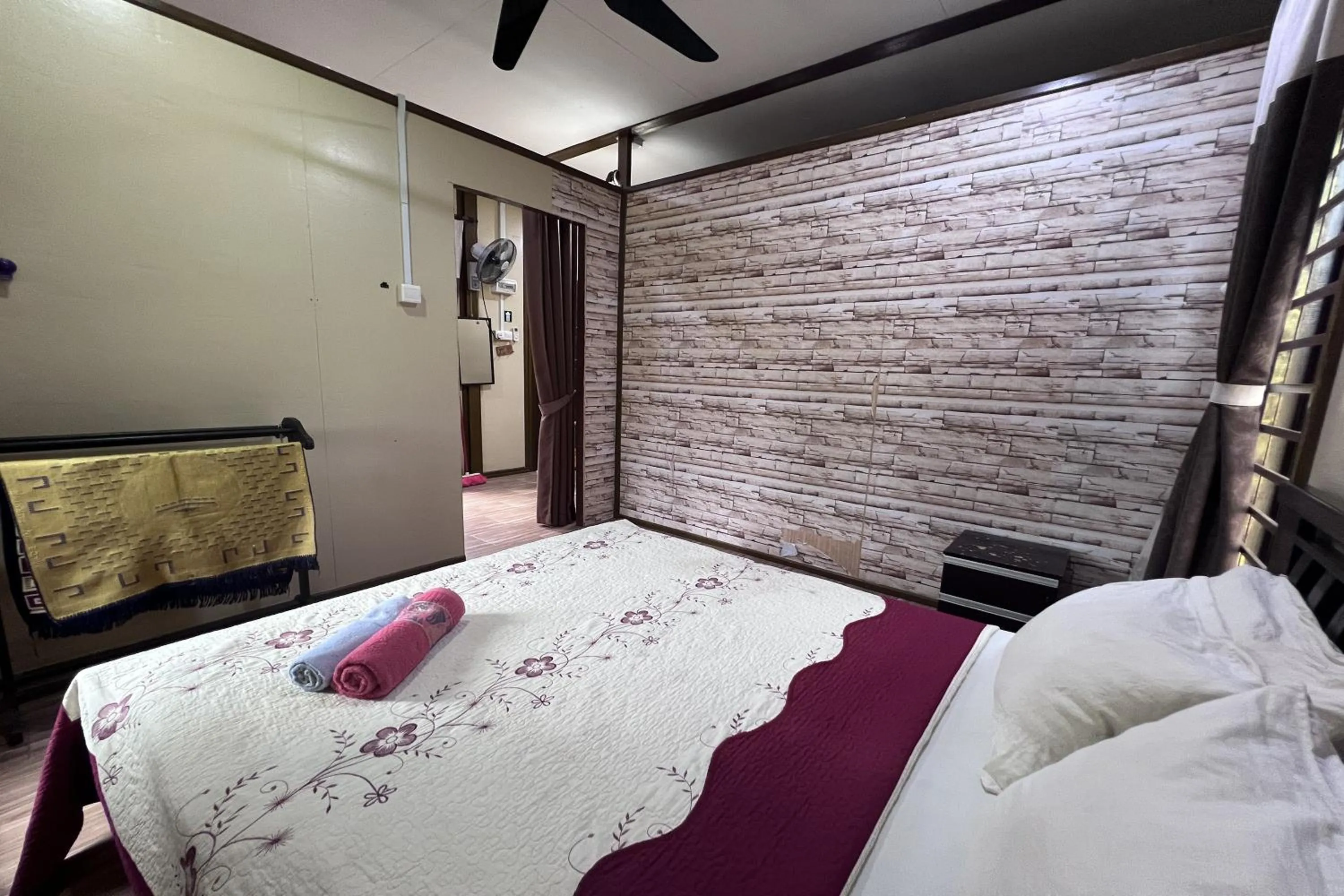 Bedroom, Bed in Nurbayu Chalet, Kemaman