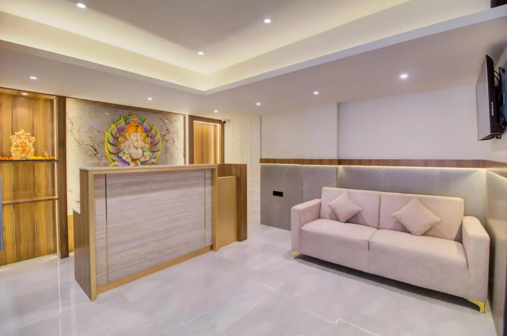 Facade/entrance in Hotel Malad Inn opposite Malad Railway Station