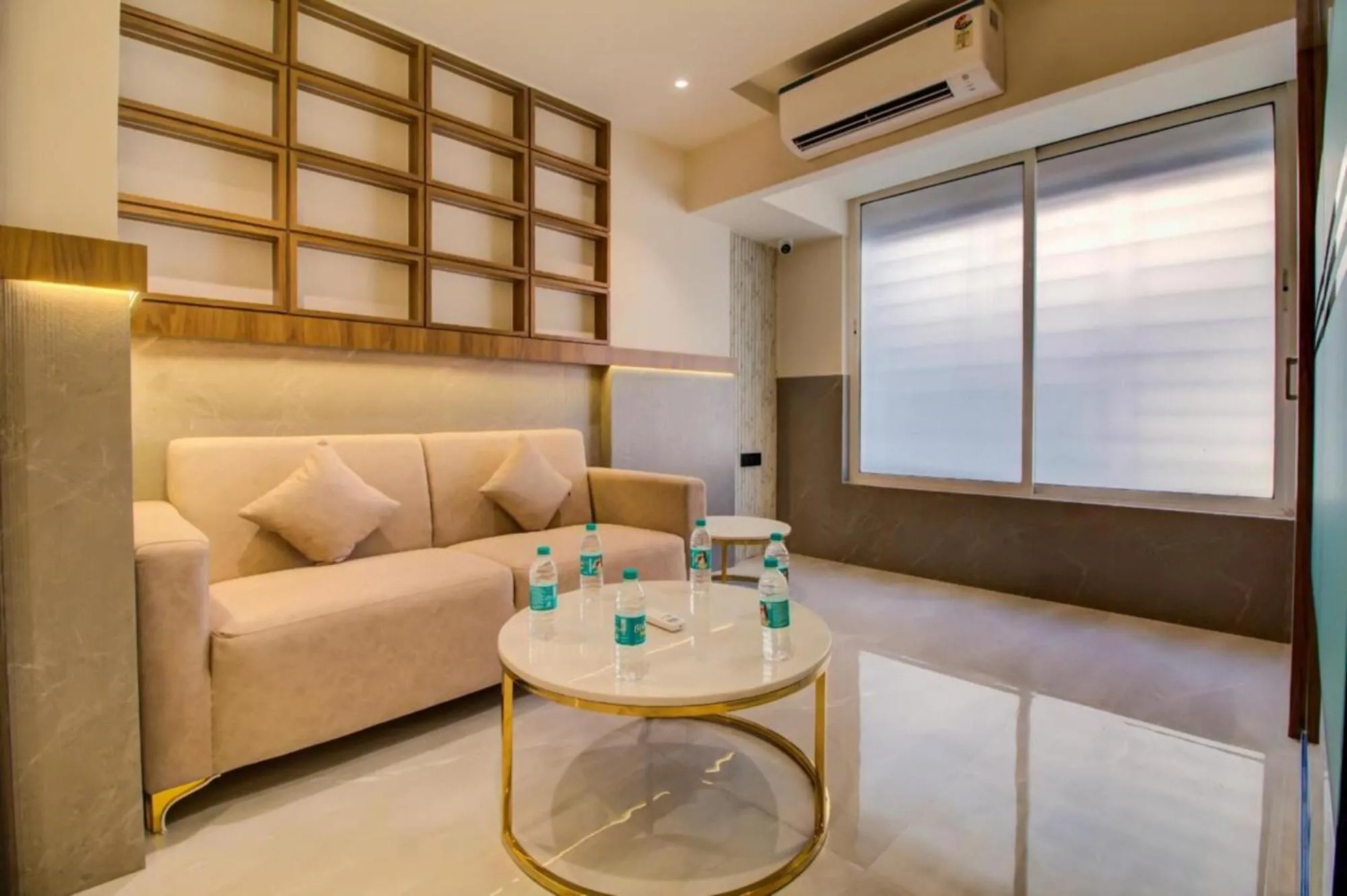 Facade/entrance in Hotel Malad Inn opposite Malad Railway Station