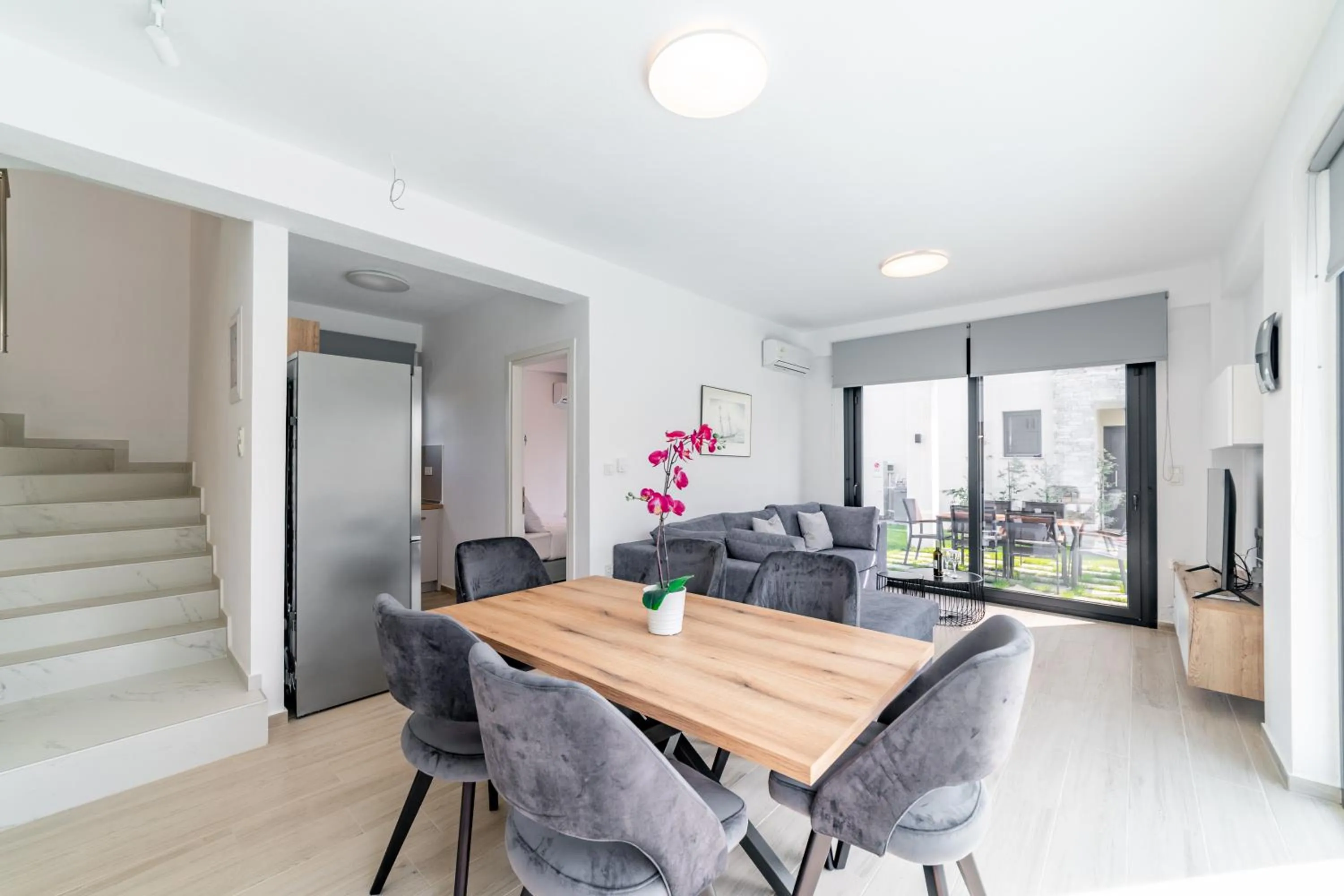 Kitchen or kitchenette in Thalassa & Thalassa Prive Residential Complex