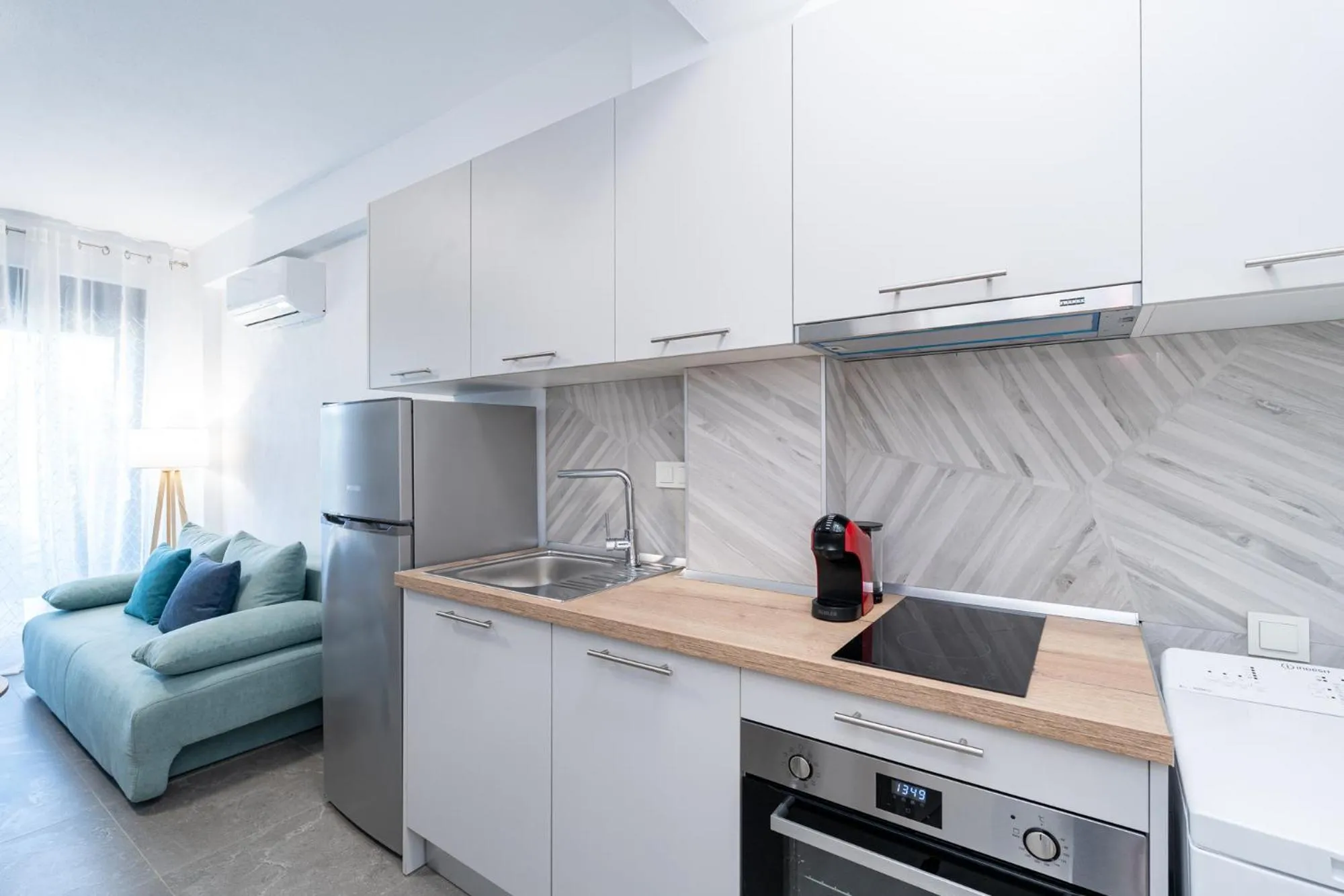 Kitchen or kitchenette in Thalassa & Thalassa Prive Residential Complex