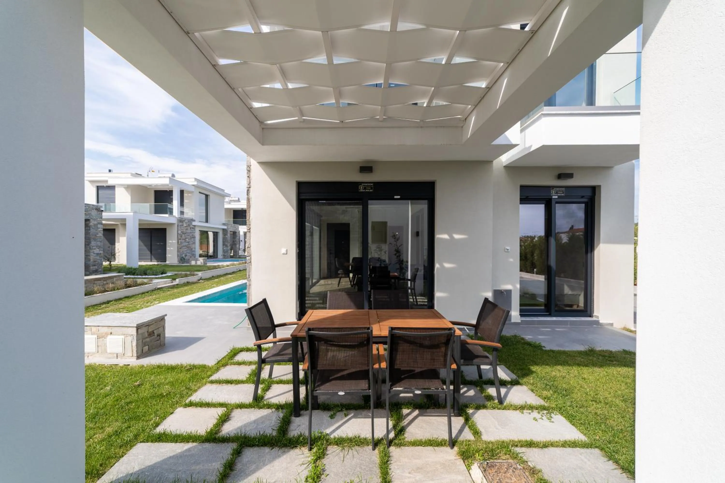 Property building in Thalassa & Thalassa Prive Residential Complex