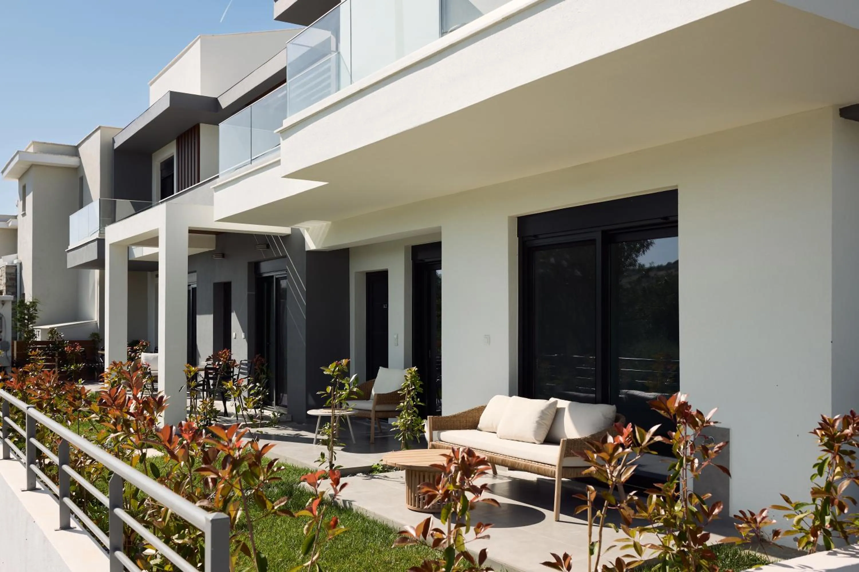 Property building in Thalassa & Thalassa Prive Residential Complex