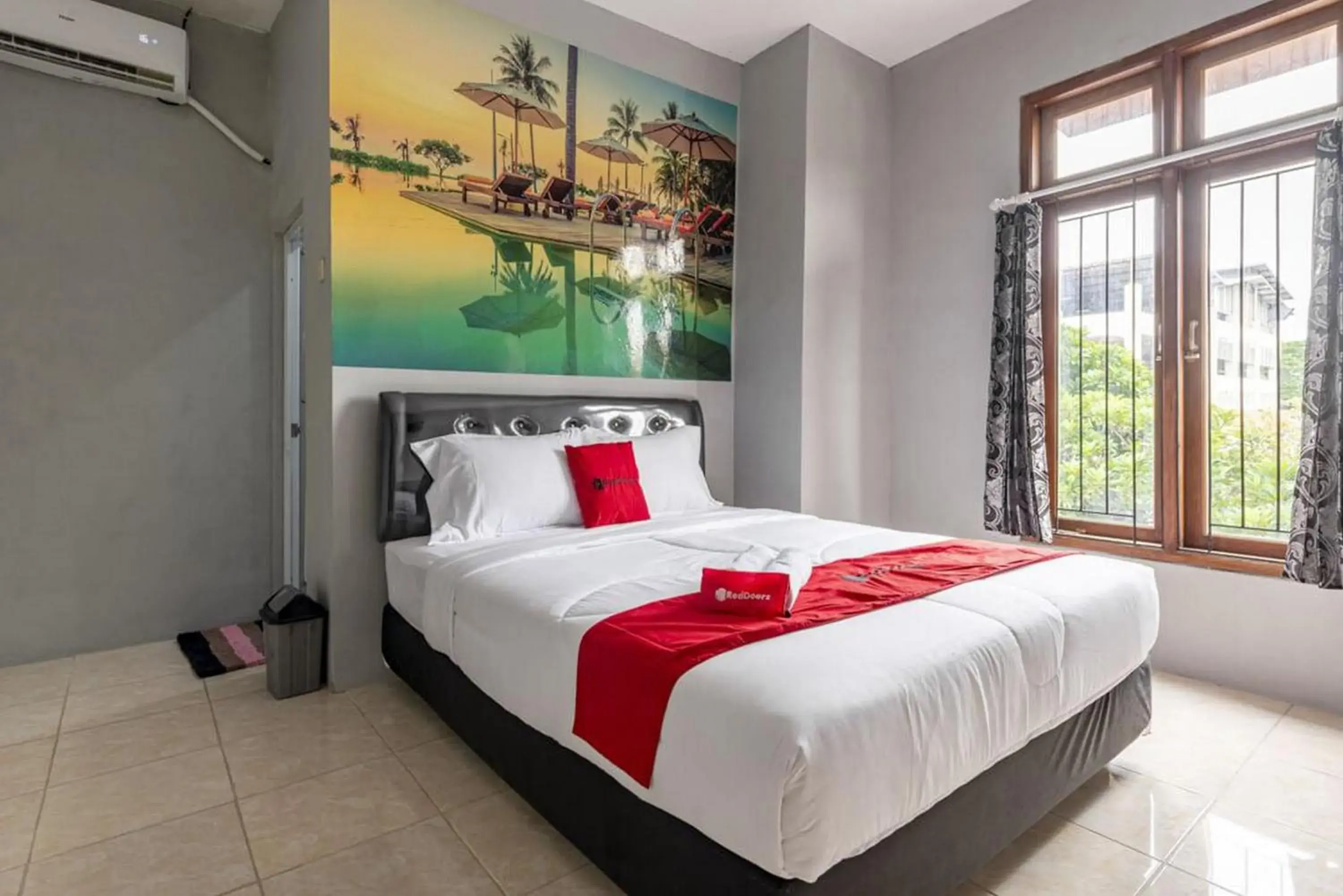 Bedroom, Bed in RedDoorz @ Jemursari Surabaya 2 Bedroom, Bed in RedDoorz @ Jemursari Surabaya 2