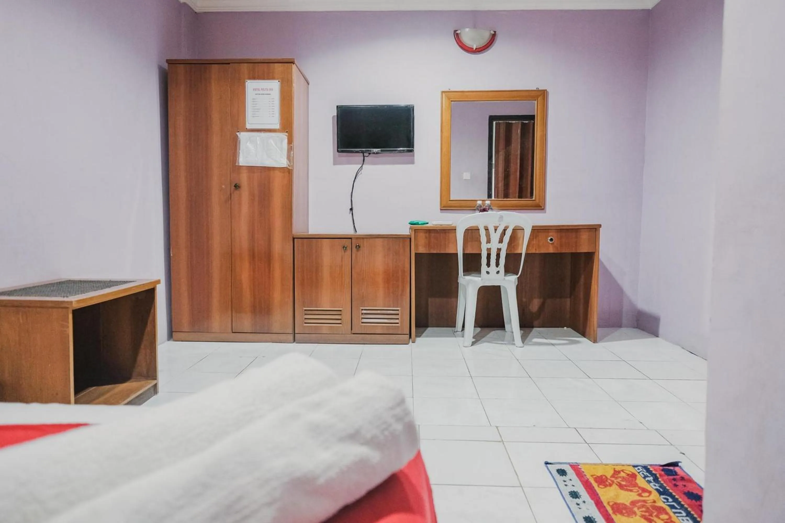 Reddoorz near Nagoya Hill Mall Batam 5