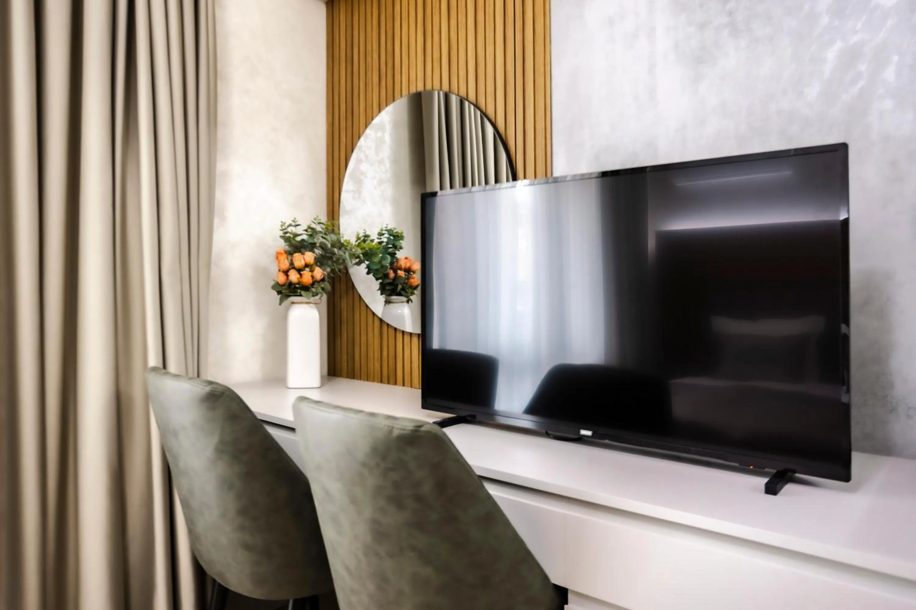 Mountain view in Onyx Beach Residence - Free Beach Access & Parking