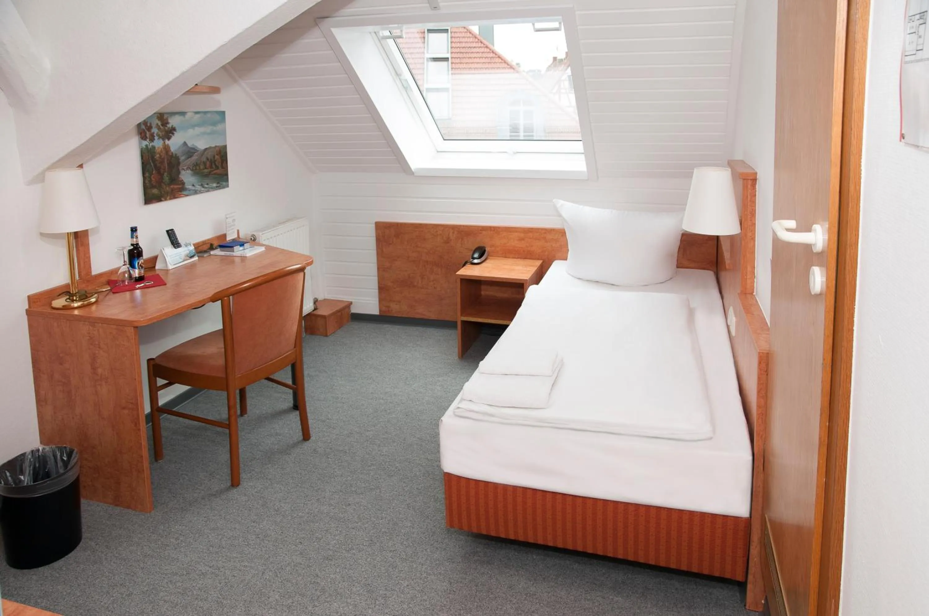 Bedroom, Bed in Hotel Sonne