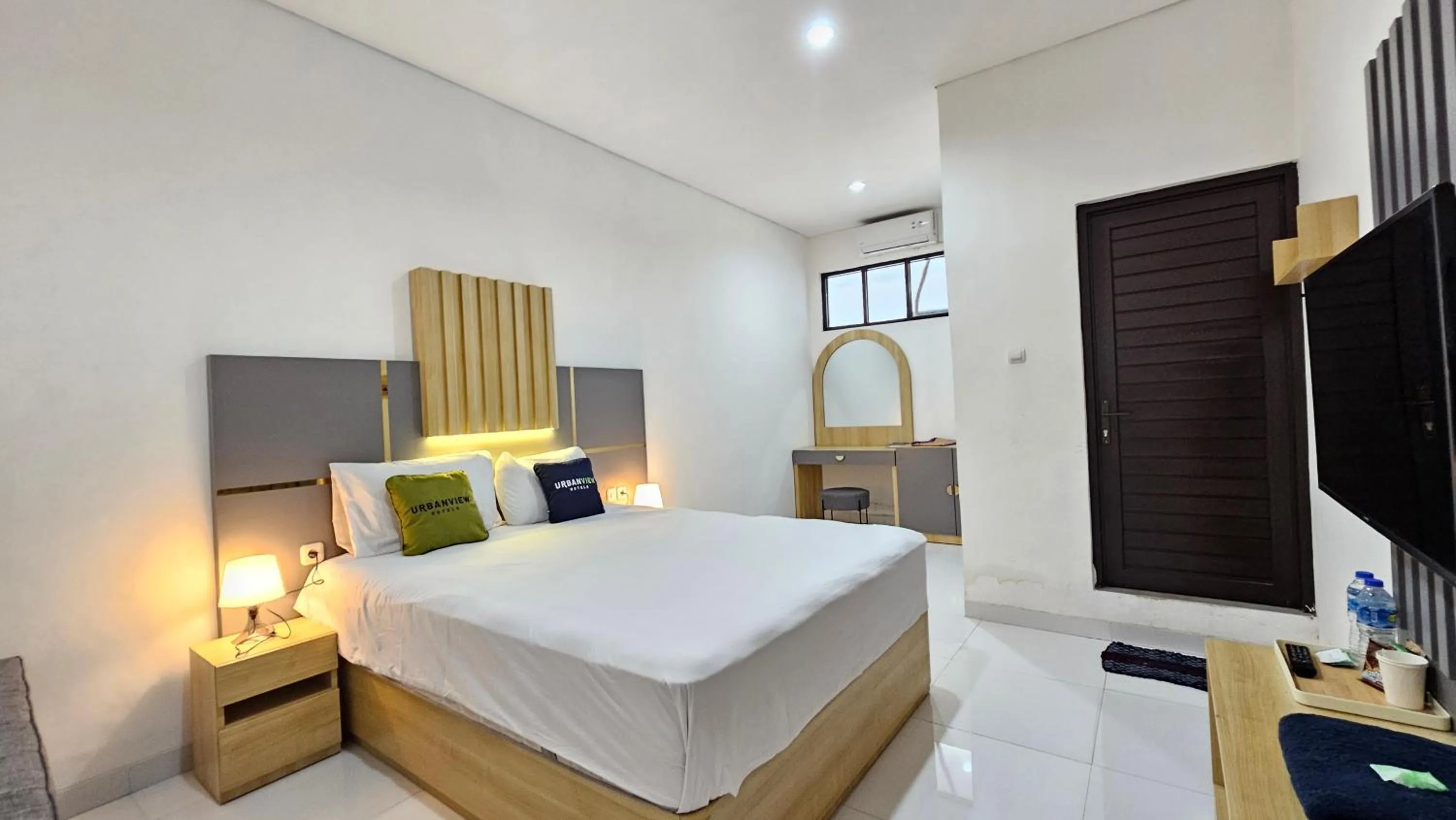Bedroom, Bed in Urbanview Villa Balong BHO Syariah Bandung
