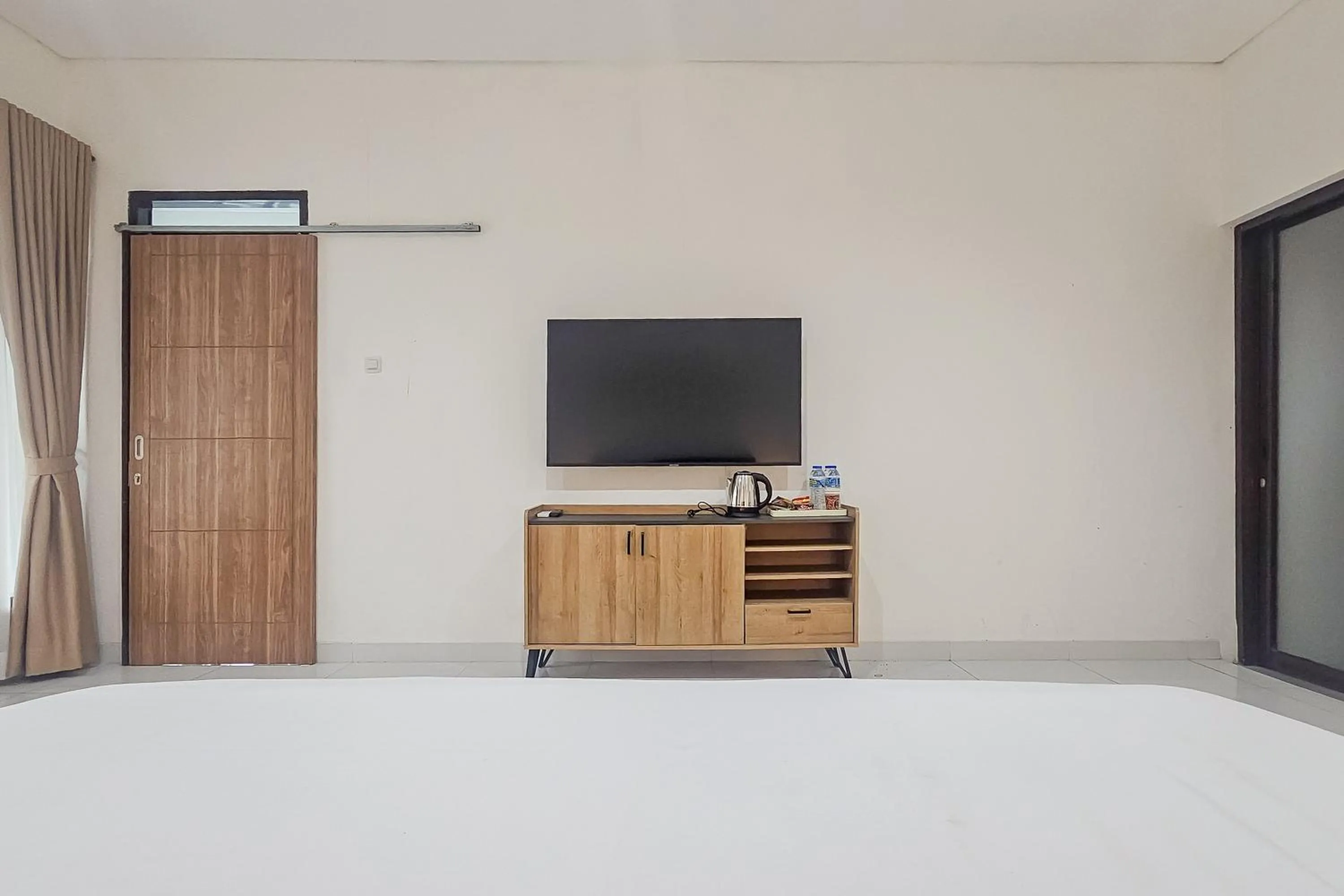 TV and multimedia in Urbanview Villa Balong BHO Syariah Bandung