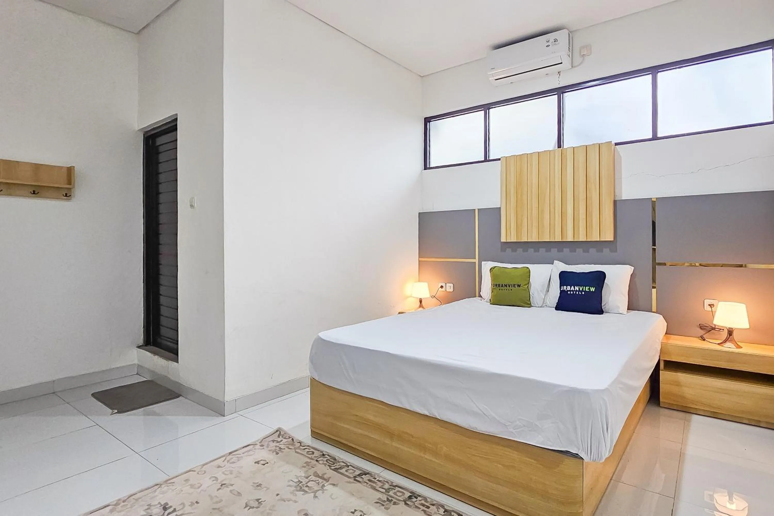 Bedroom, Bed in Urbanview Villa Balong BHO Syariah Bandung