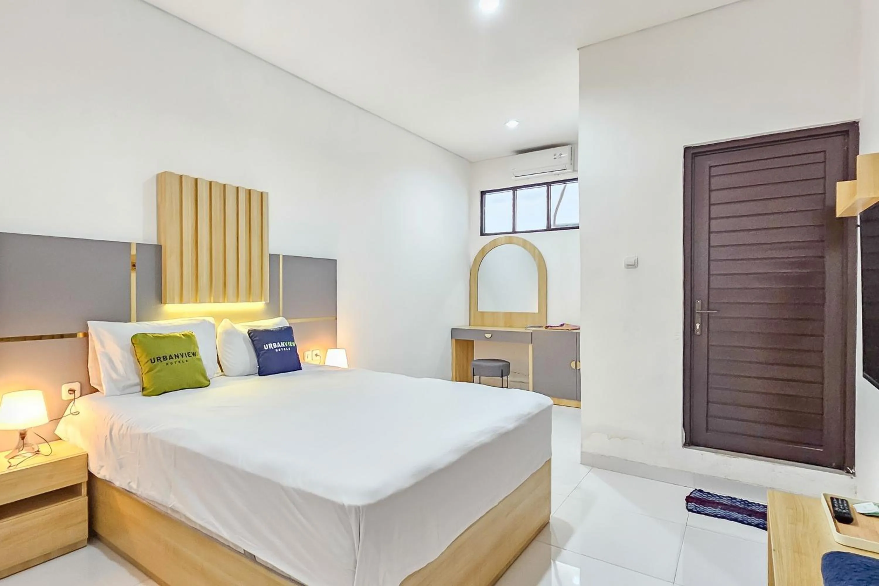 Bedroom, Bed in Urbanview Villa Balong BHO Syariah Bandung