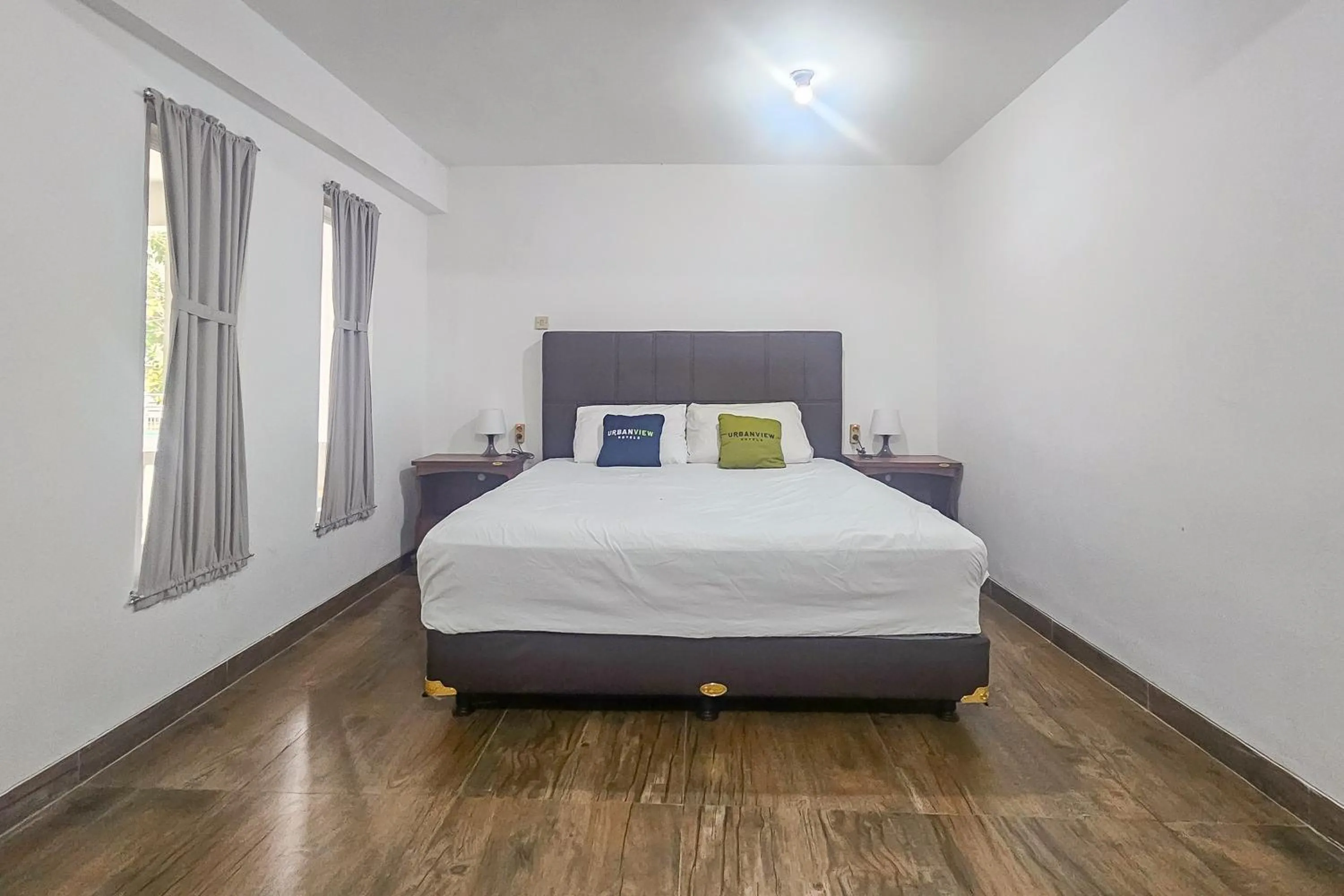 Bedroom, Bed in Urbanview Villa Balong BHO Syariah Bandung