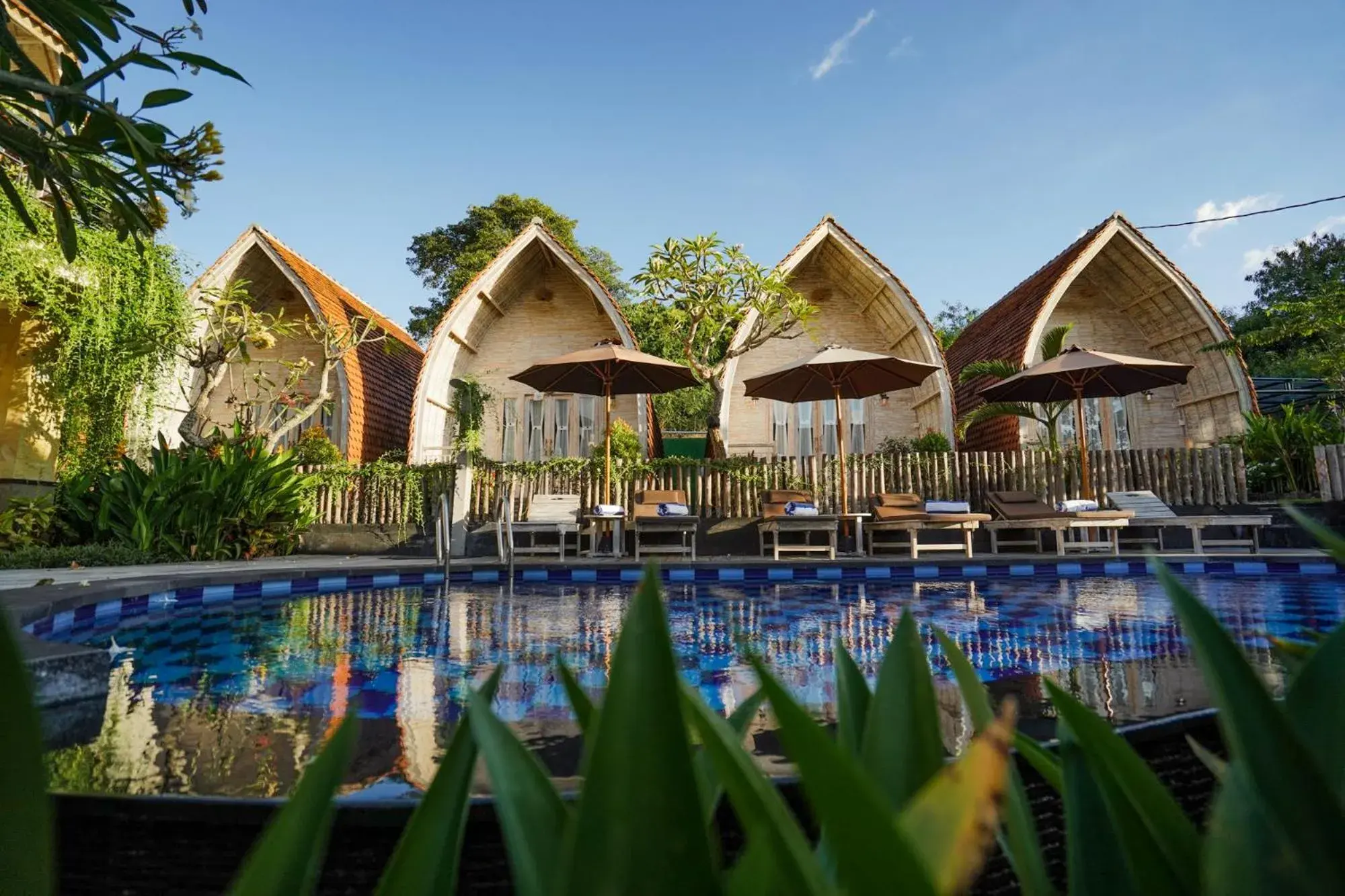 Property building in Unicorn Bungalow Property building in Unicorn Bungalow