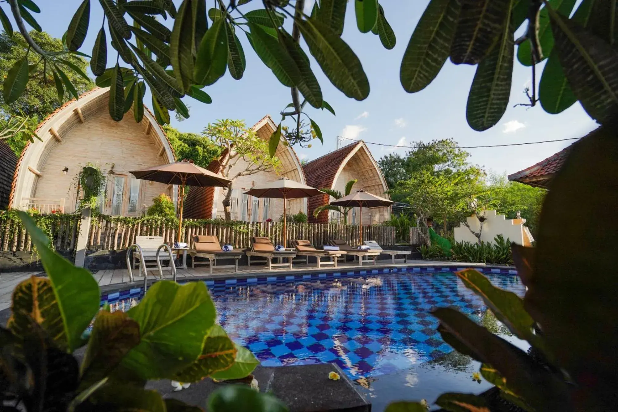 Property building in Unicorn Bungalow Property building in Unicorn Bungalow