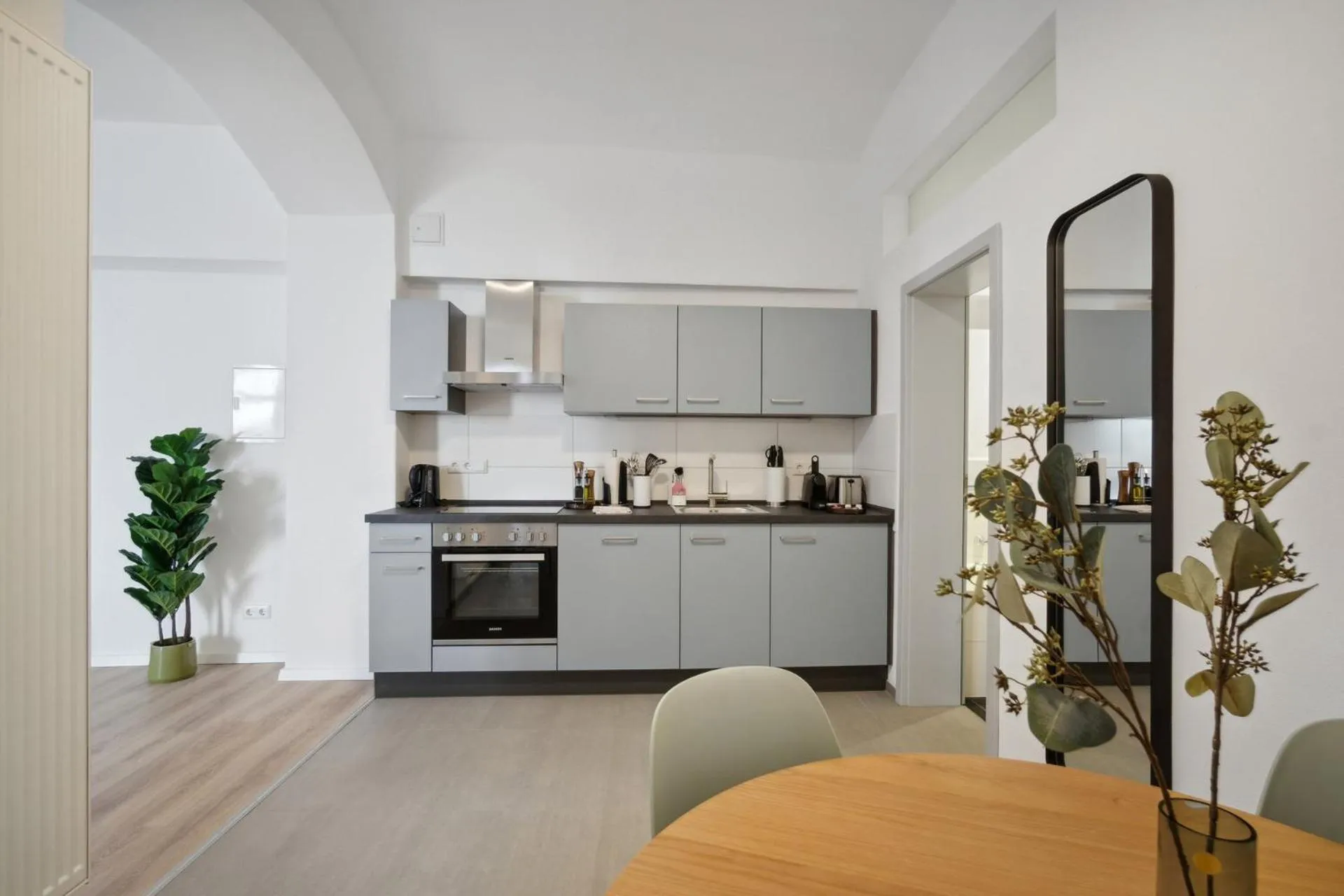 Coffee/tea facilities in Limehome Dresden Jordanstraße