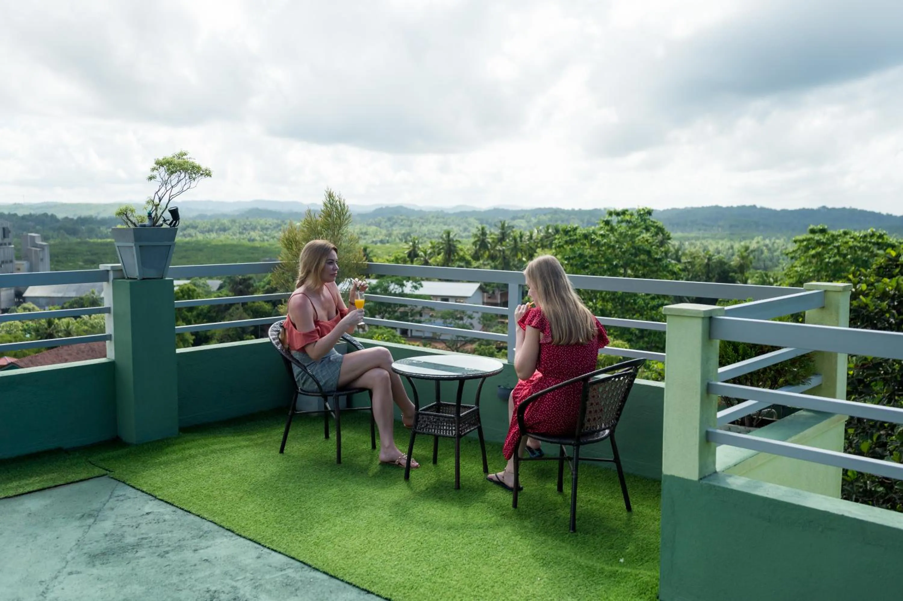 Restaurant/places to eat in Mount Rich Rumassala