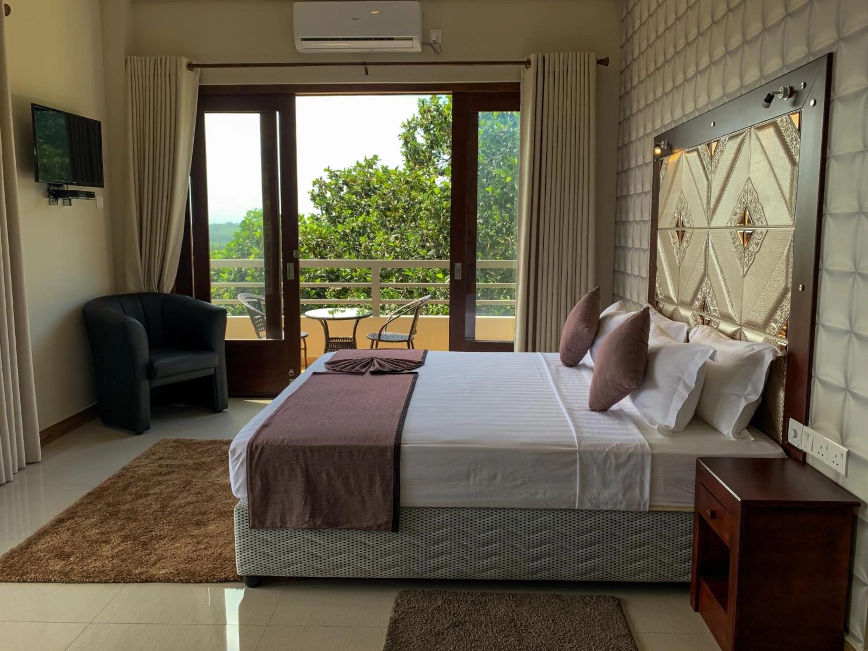 Bed in Mount Rich Rumassala