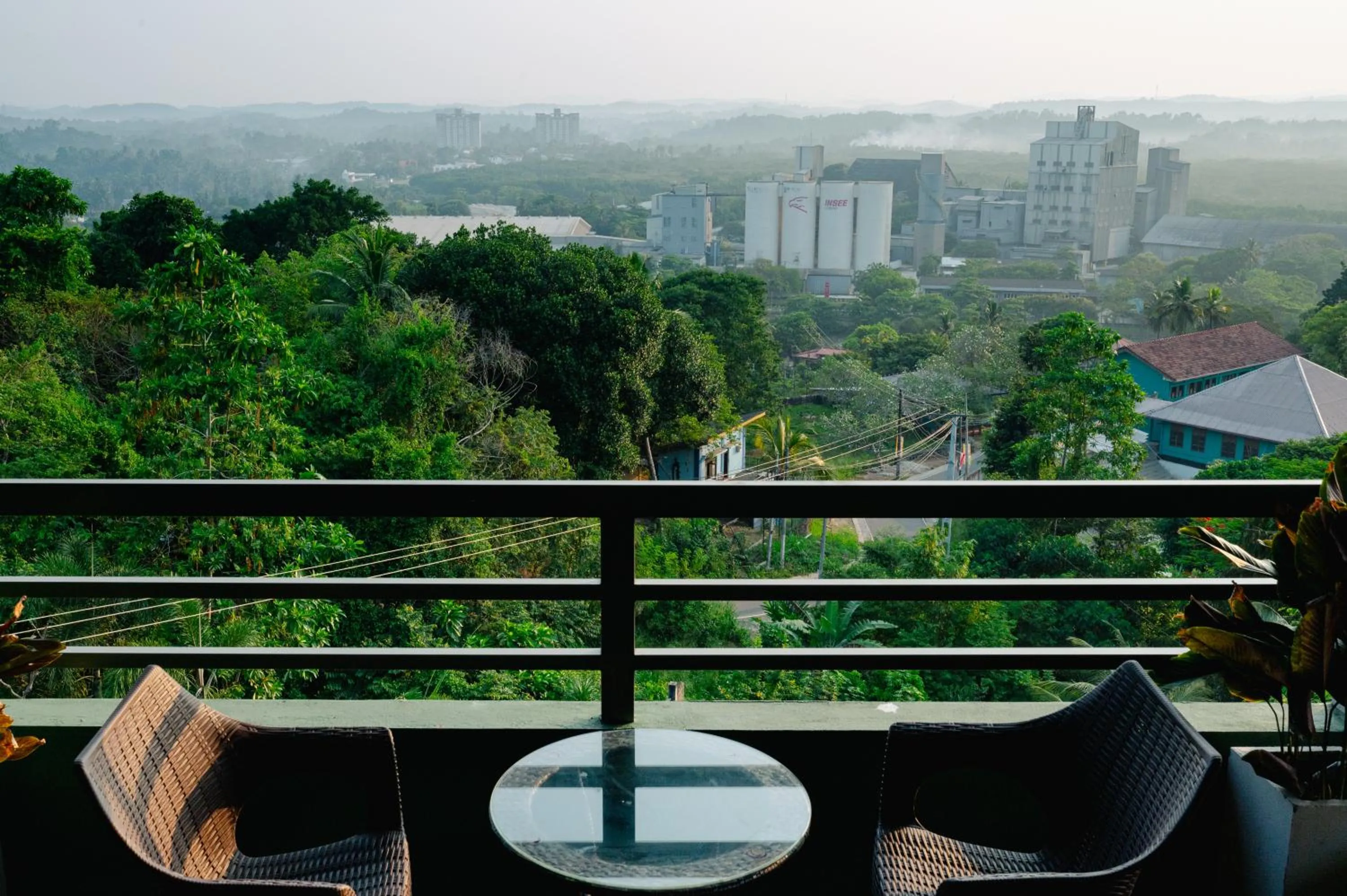 Restaurant/places to eat in Mount Rich Rumassala