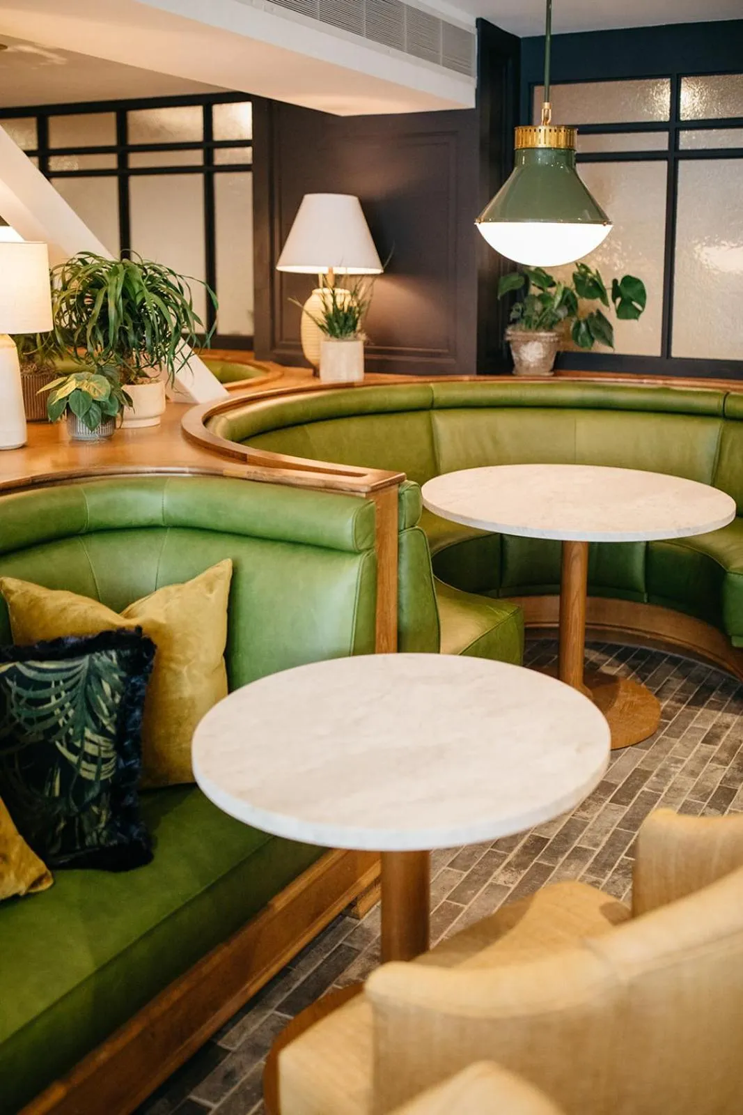 Restaurant/places to eat in Emeline