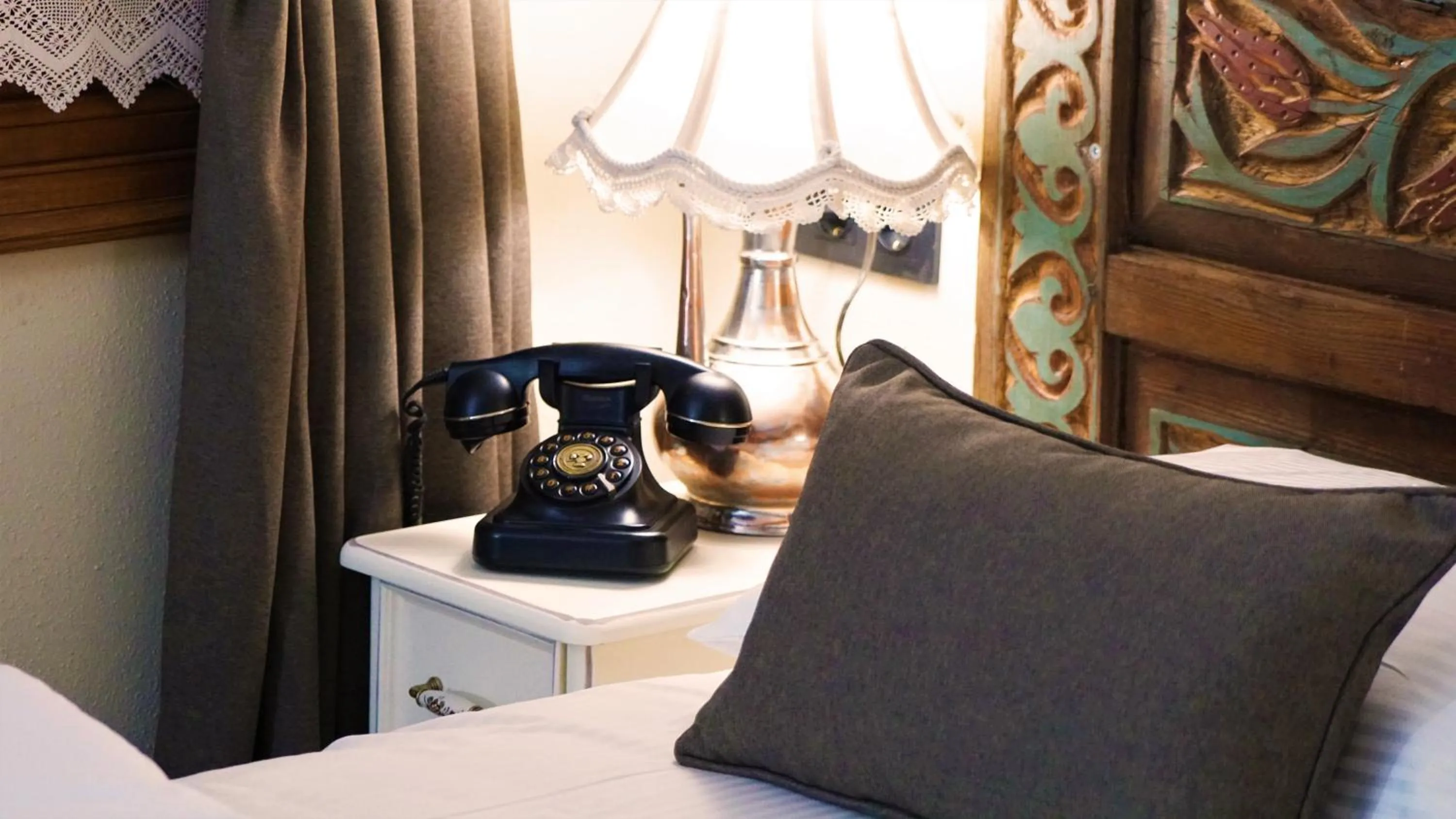 Bedroom, Bed in Urla Taş Konak Otel