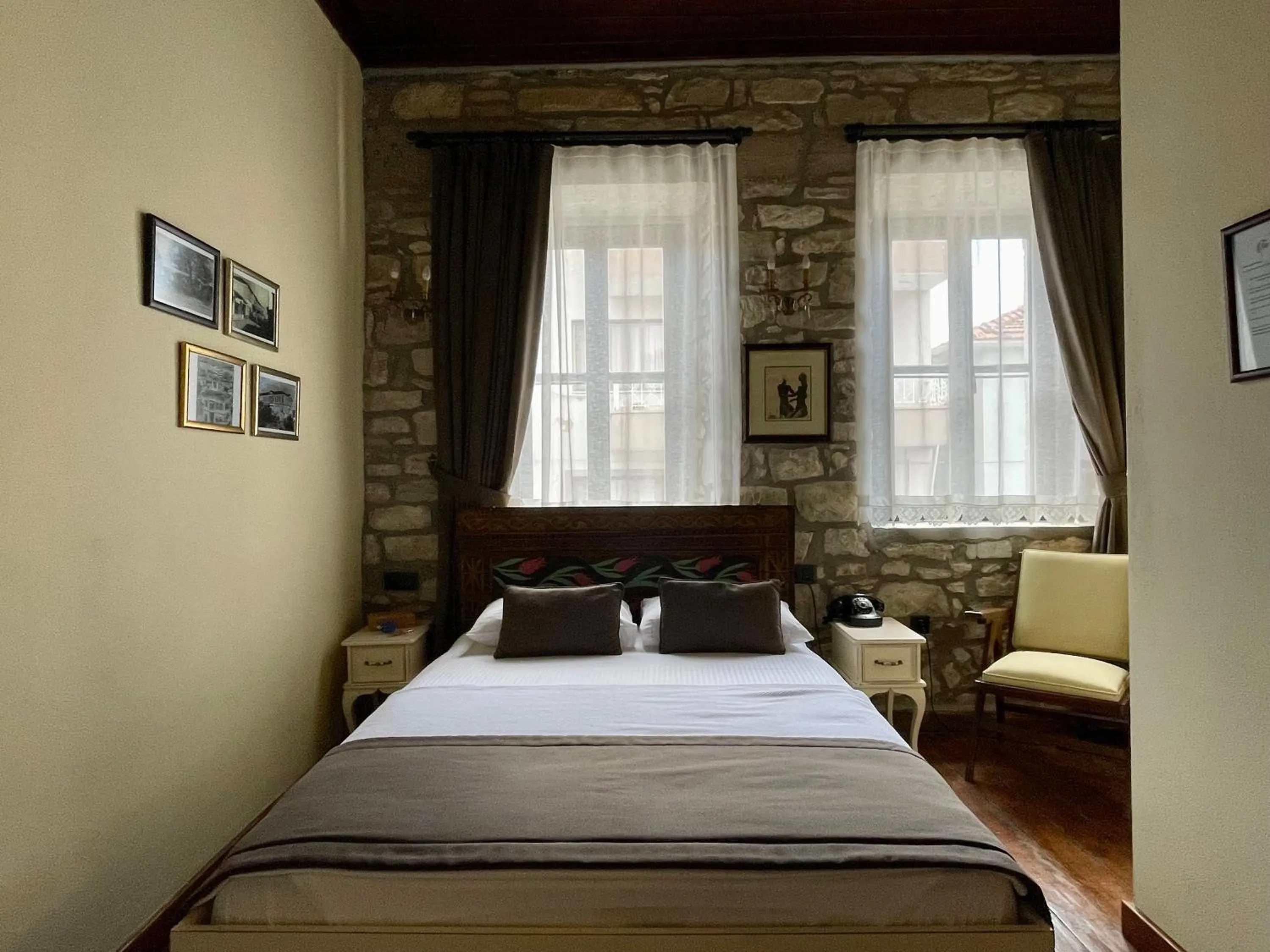 Bed in Urla Taş Konak Otel