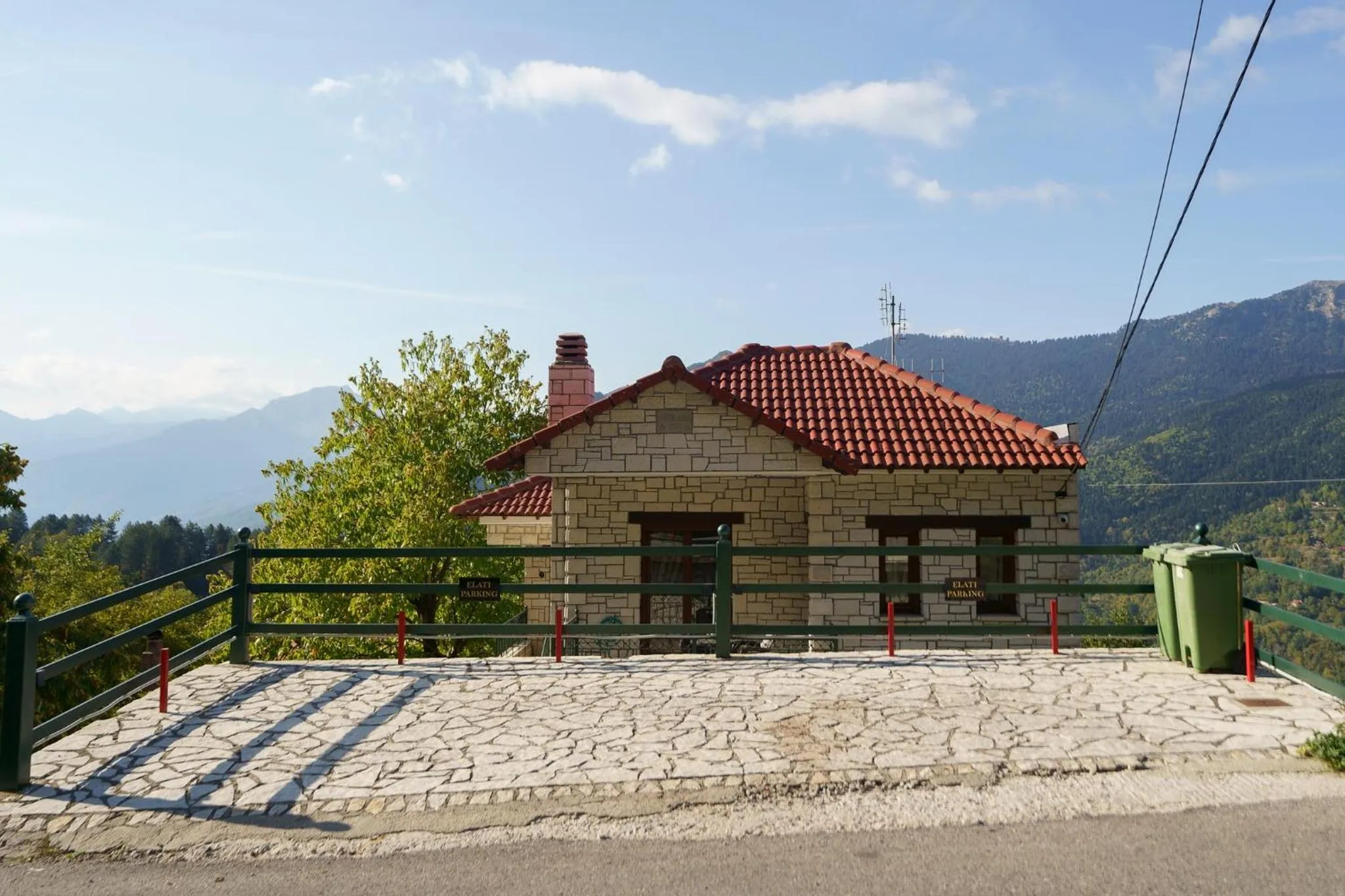 Elati Suites & Apartments-Mihail