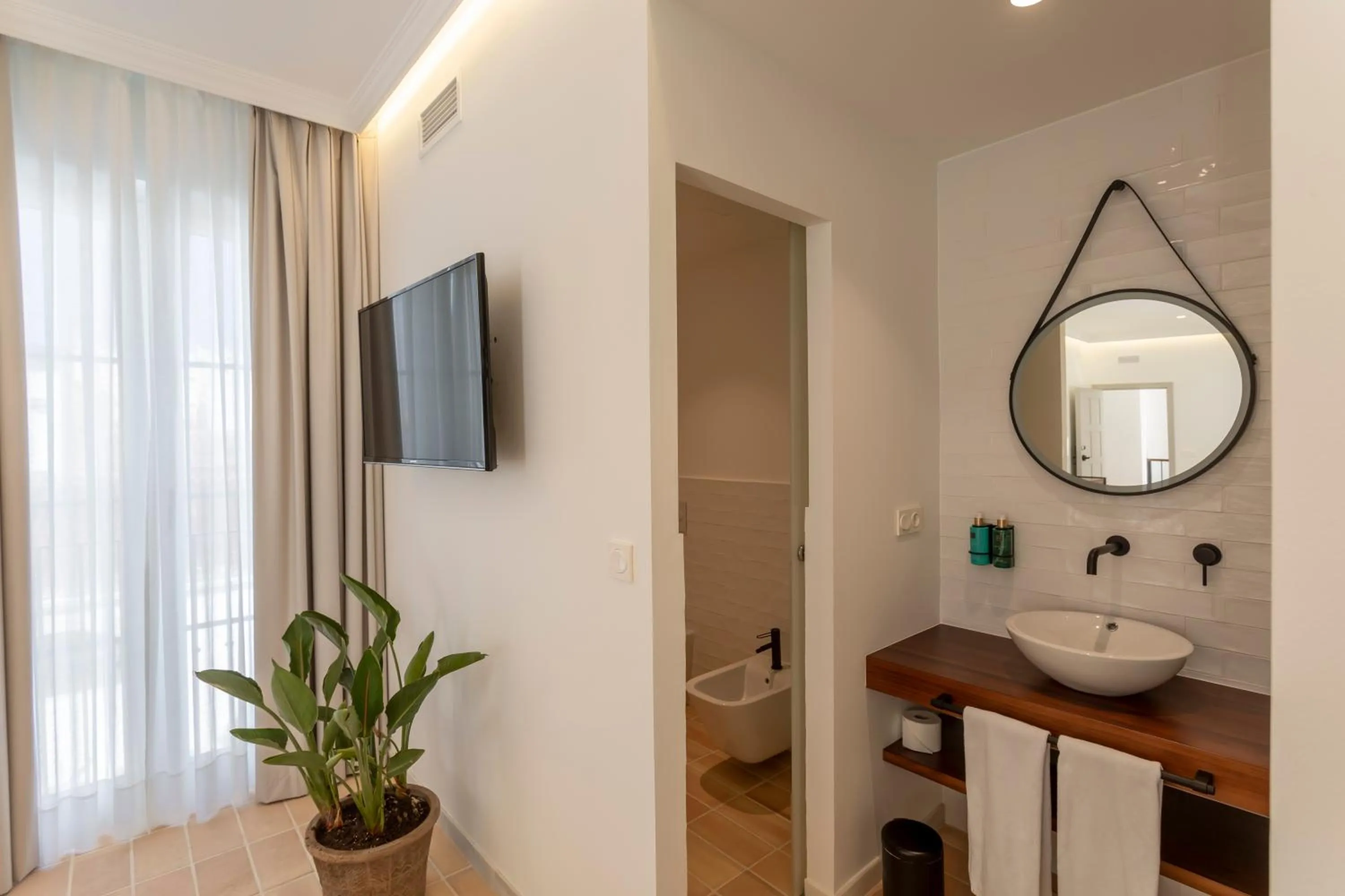 Photo of the whole room in Albariza Hotel Boutique