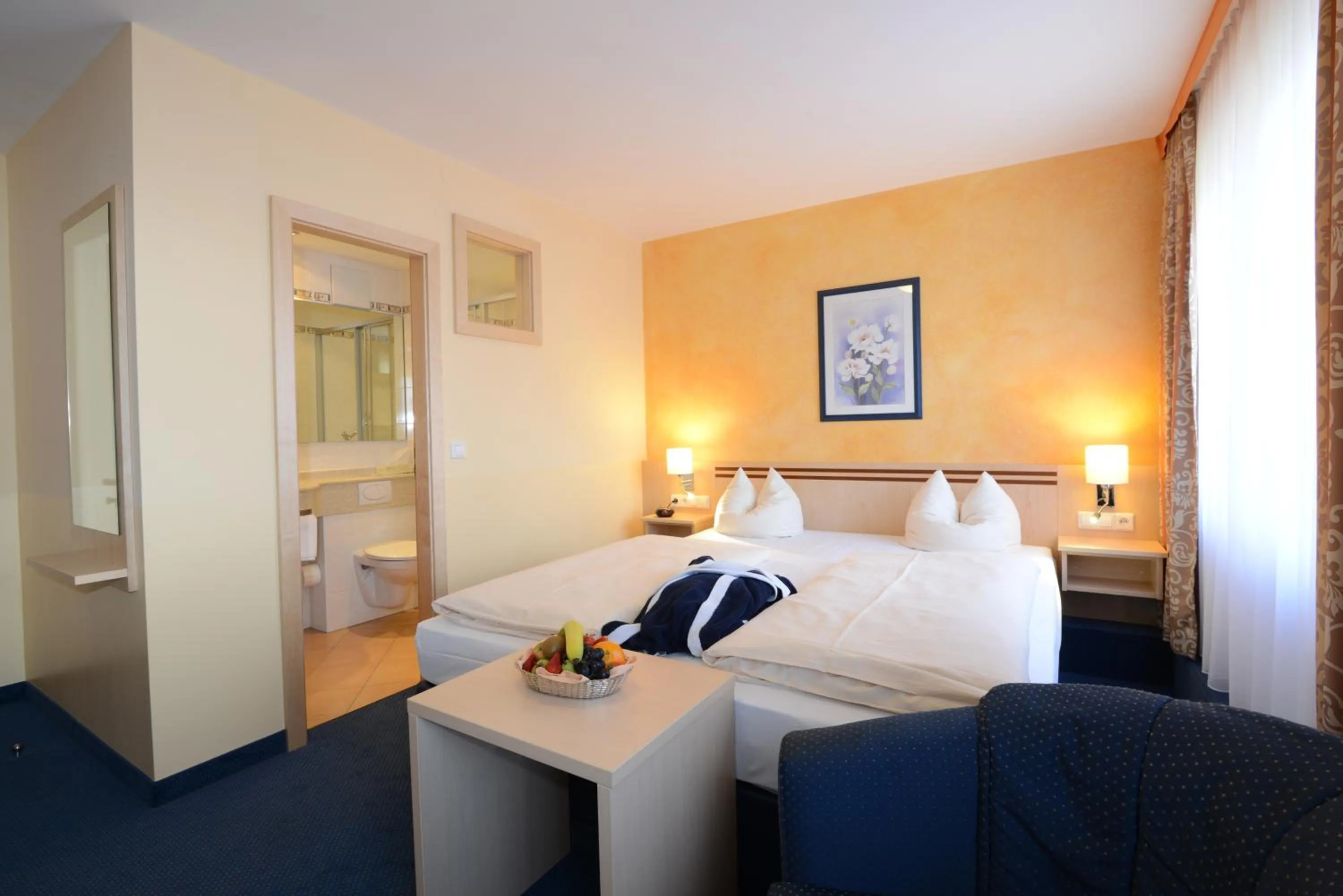 Bedroom in Hotel Apollo Garni