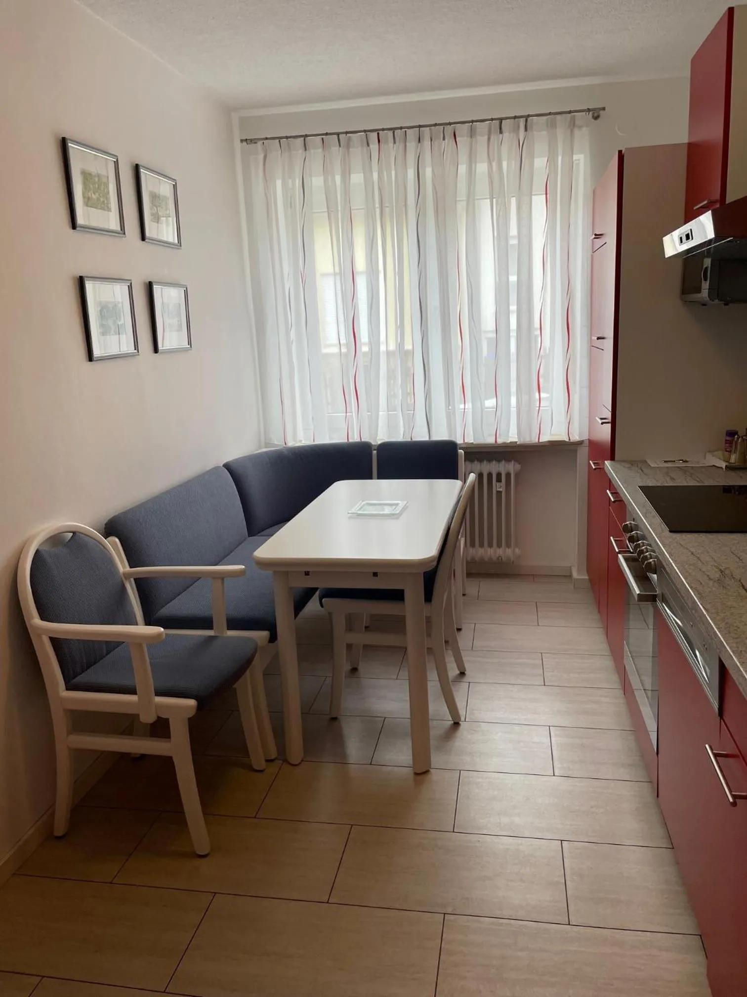 kitchen in Hotel Apollo Garni