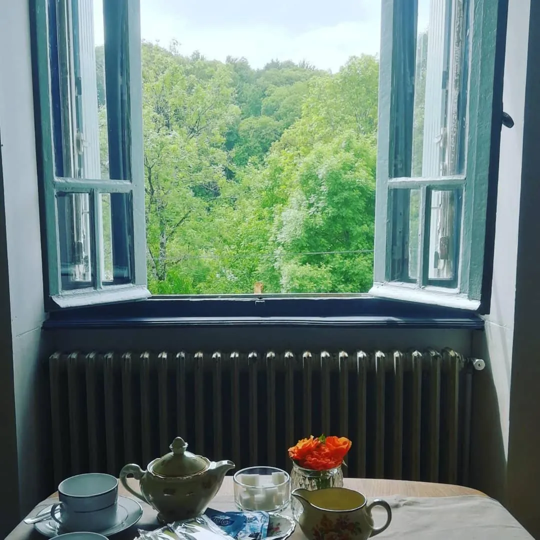 Restaurant/places to eat in Central Brittany B and B