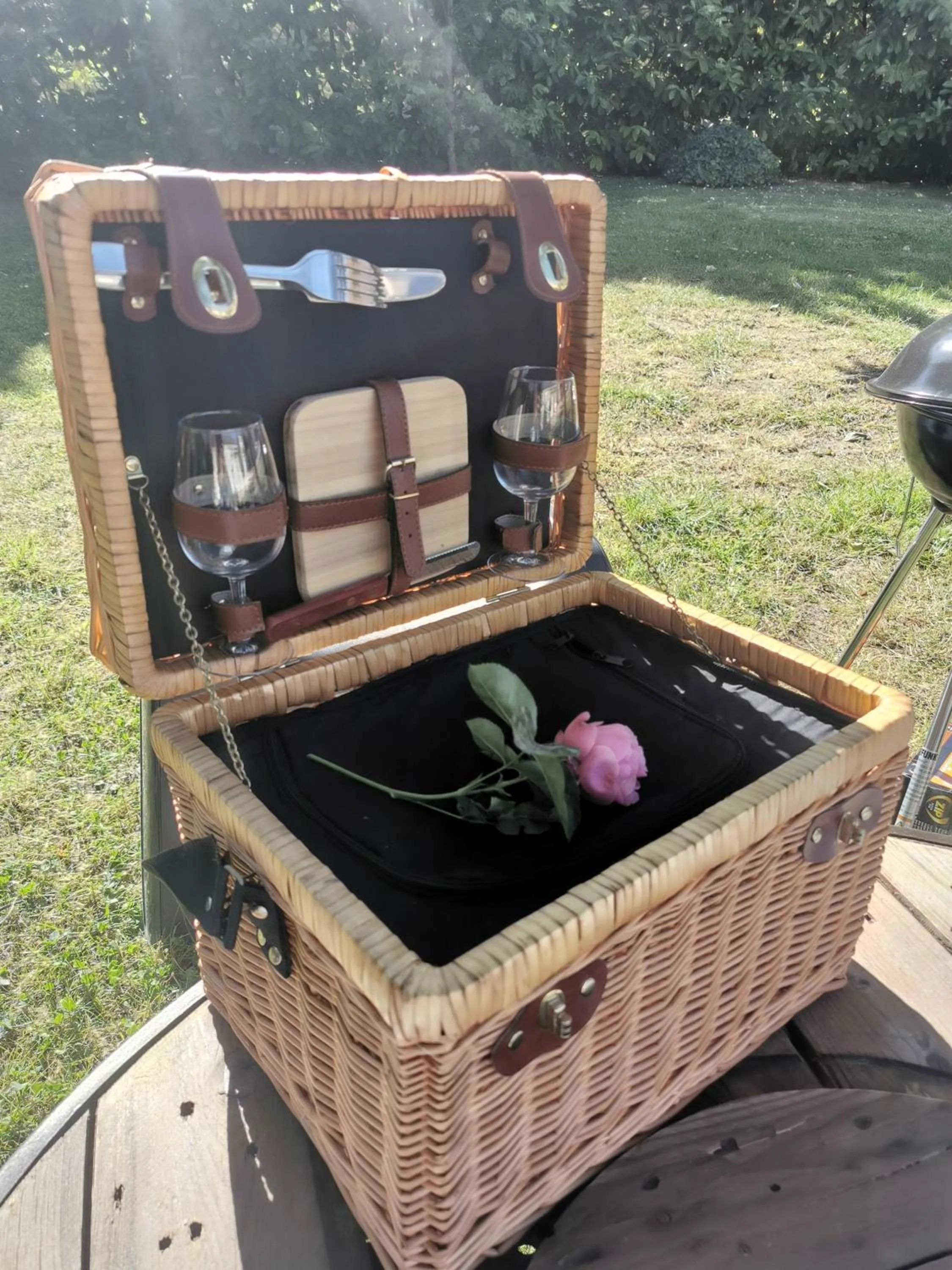 BBQ facilities in La Ferme de Valeuse