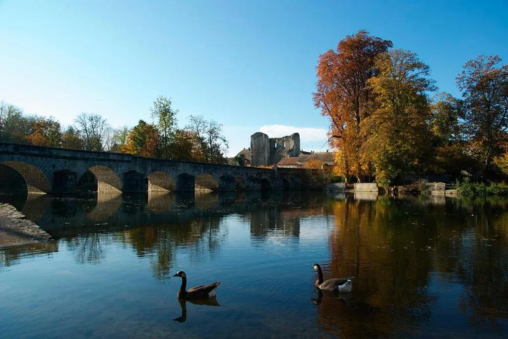 Property building in La Verriere du Baron Greau