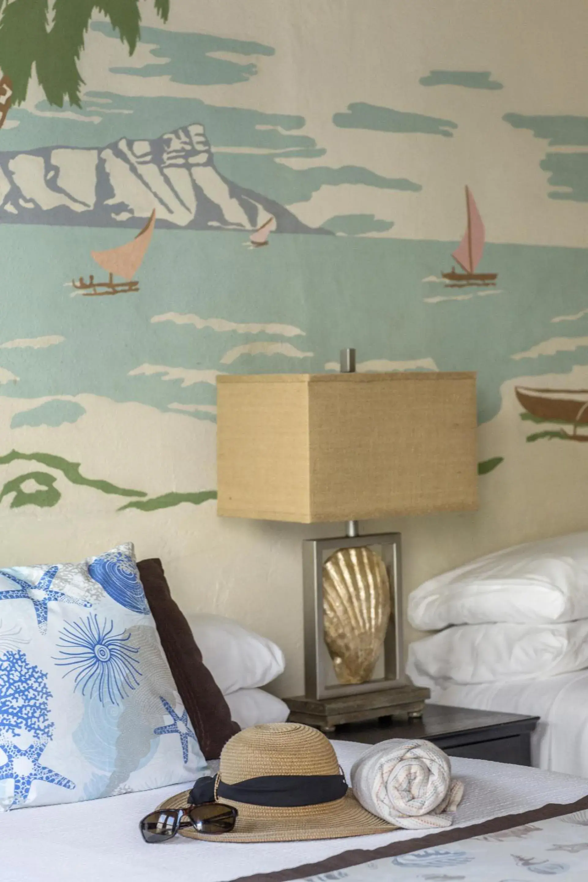 Bedroom, Bed in Hotel Mac Rae Bedroom, Bed in Hotel Mac Rae