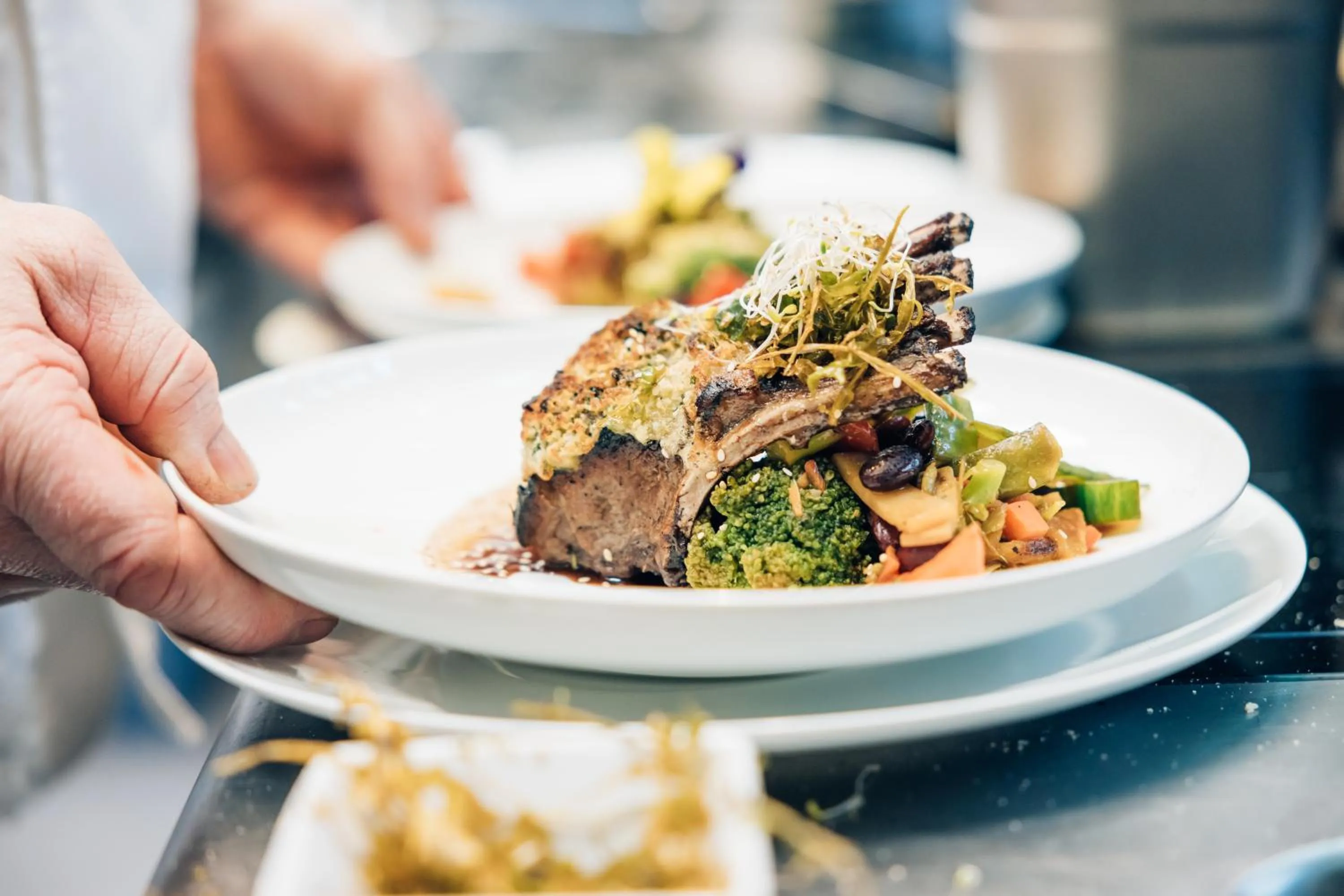 Restaurant/places to eat in AKZENT Hotel Berg's Alte Bauernschänke- Wellness und Wein