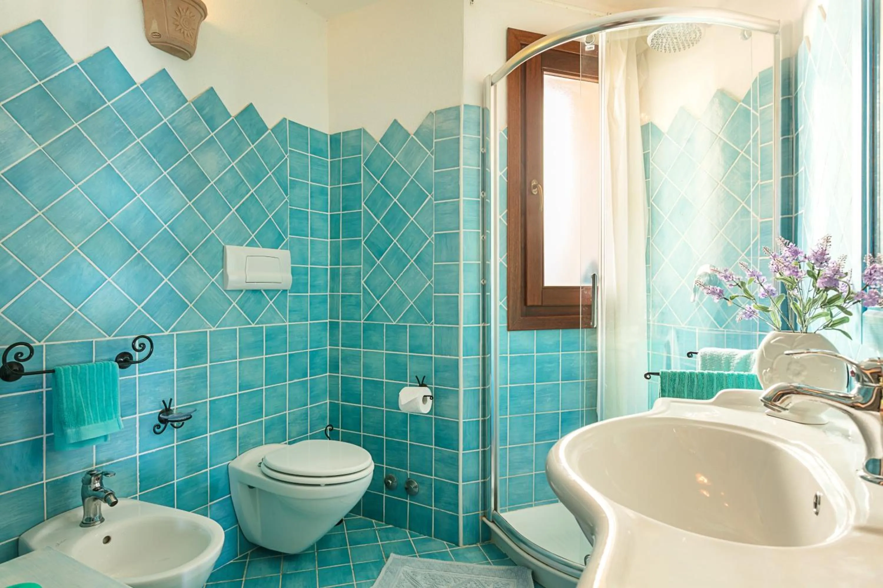 Bathroom in Casa Gaia al mare
