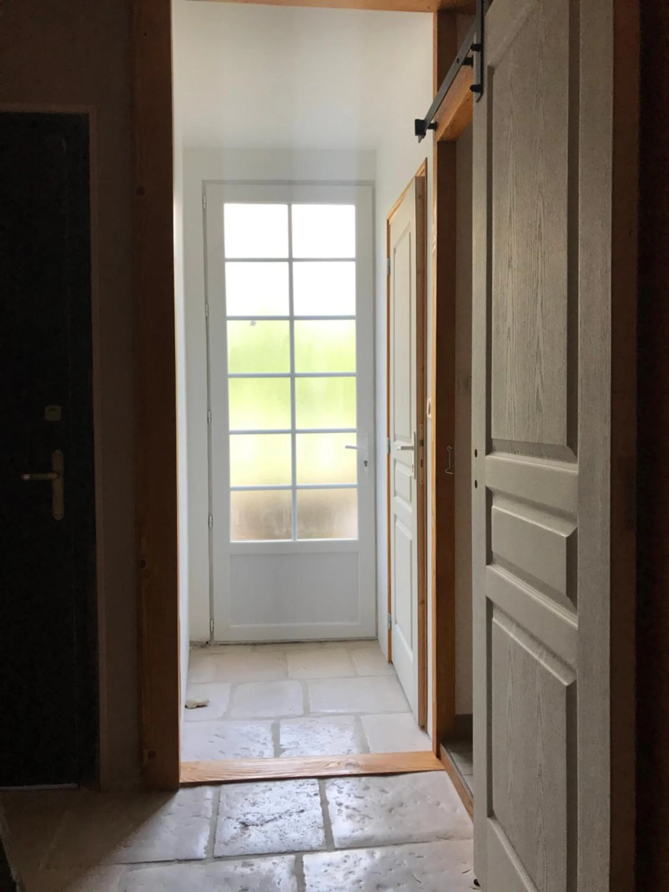 Shower in Moulin sous la Vergne