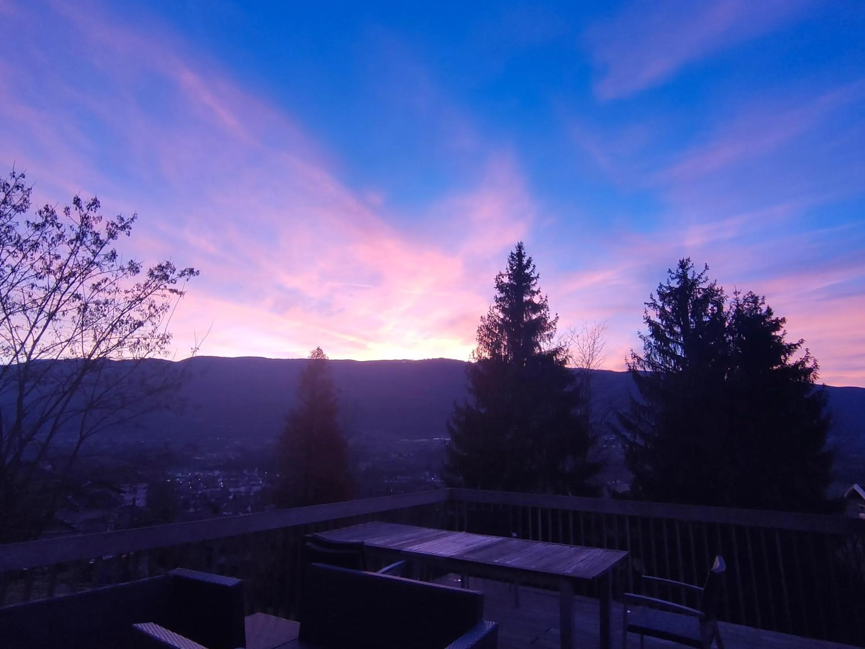 Mountain view in Maison d'Hôtes L'Etiquette