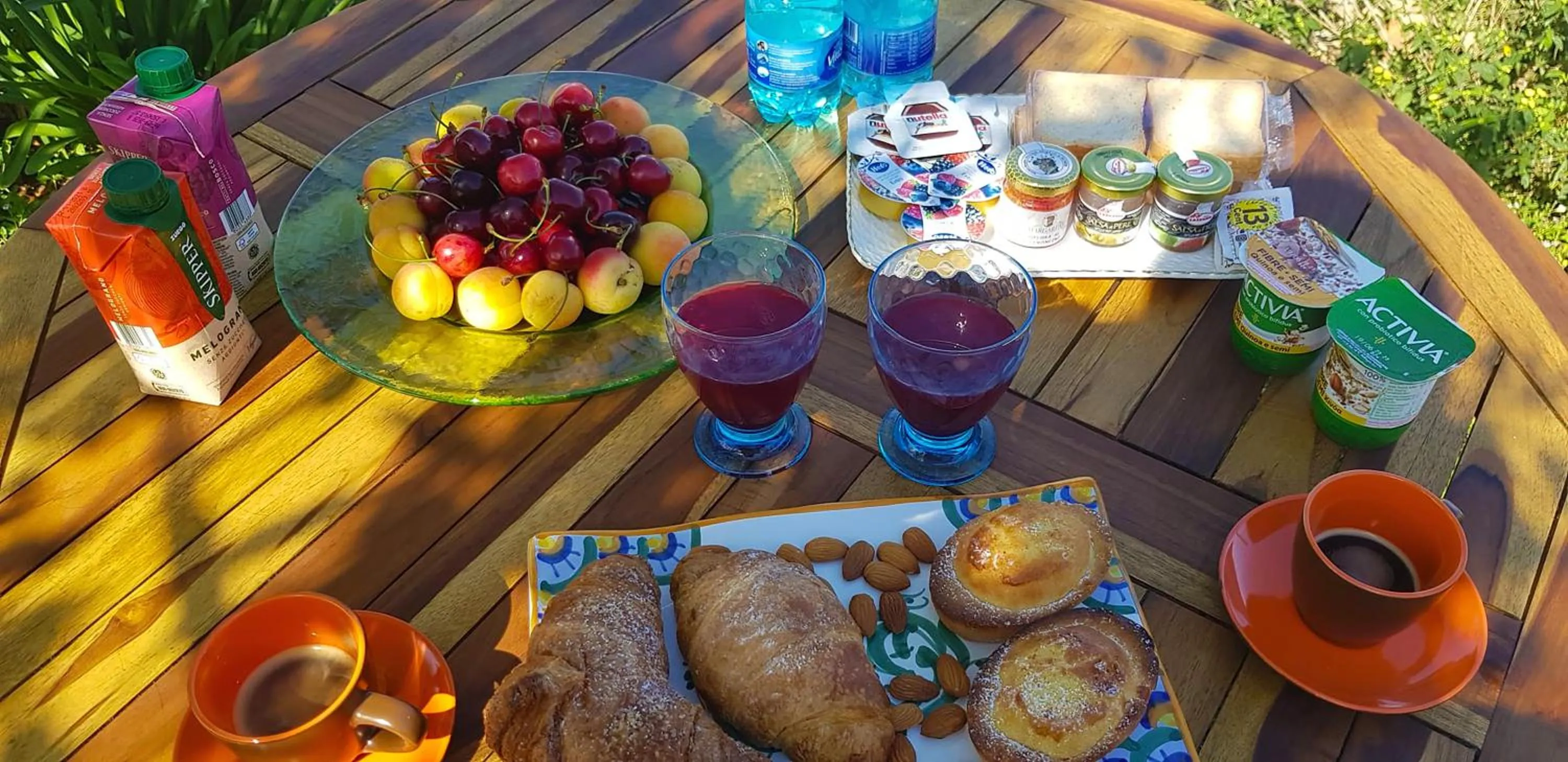 Italian breakfast in Tenuta La Milogna