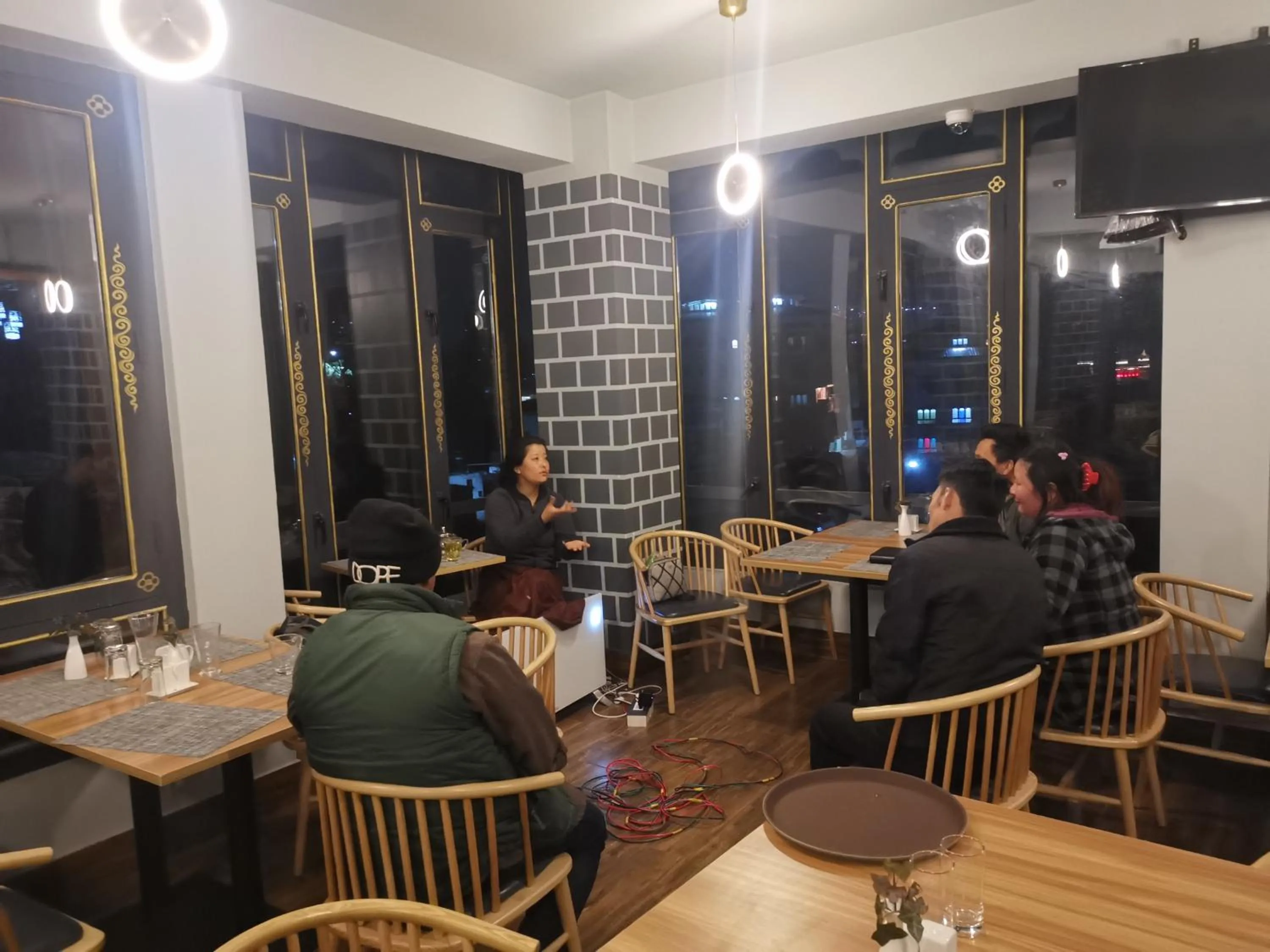 Restaurant/places to eat in Ludrong Hotel