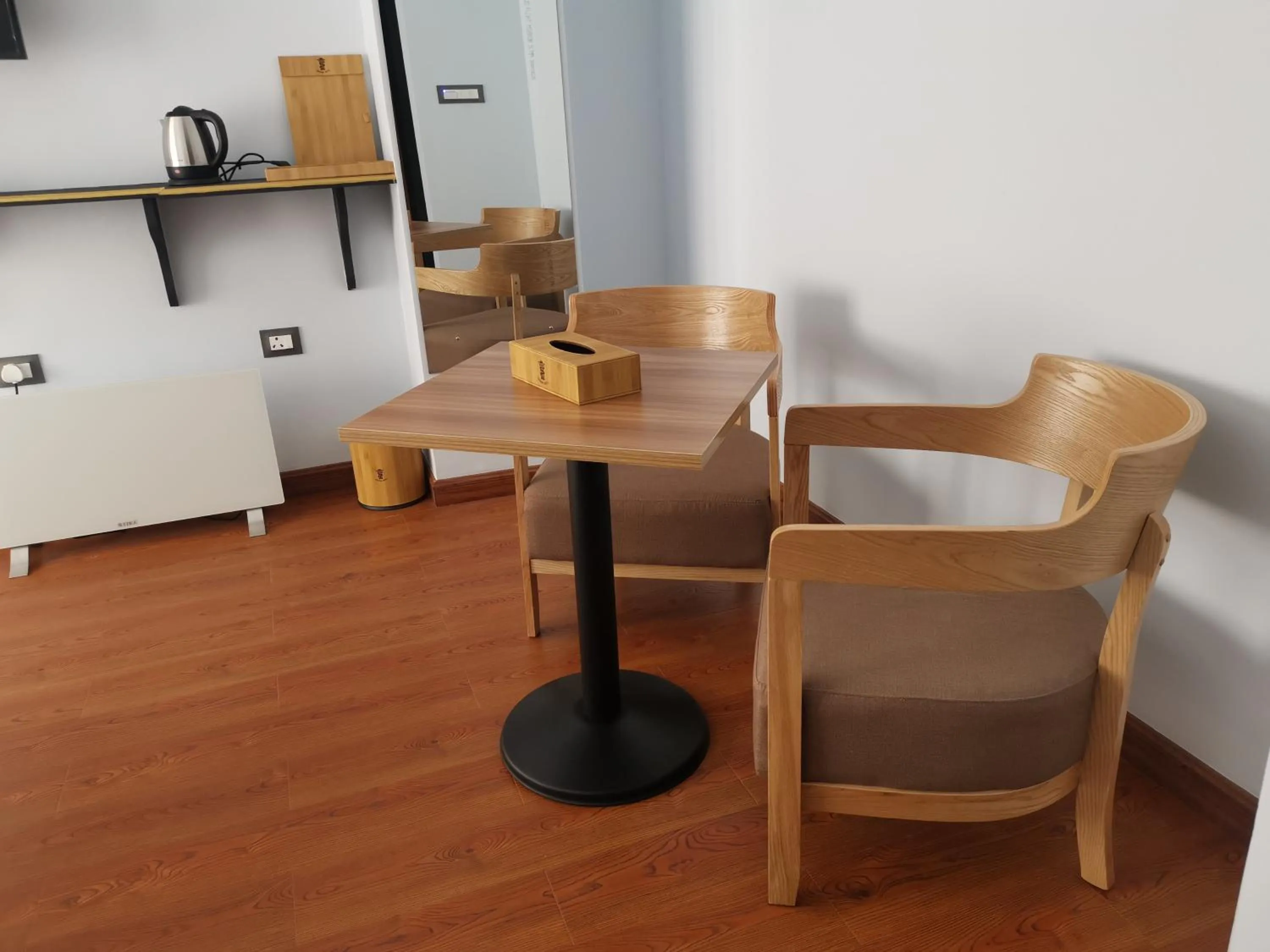 Seating area in Ludrong Hotel