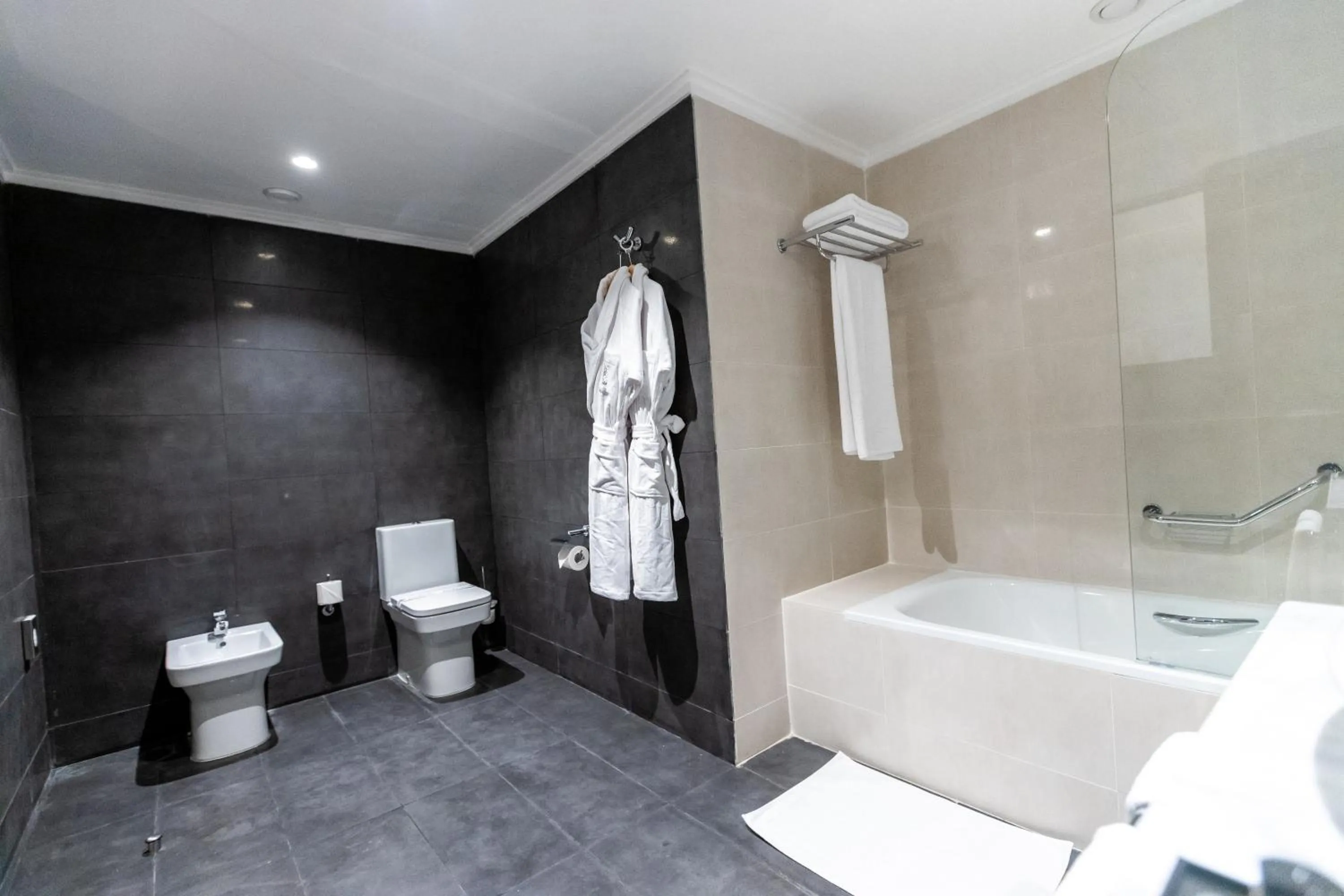 Bathroom in Nour Plazza Hotel