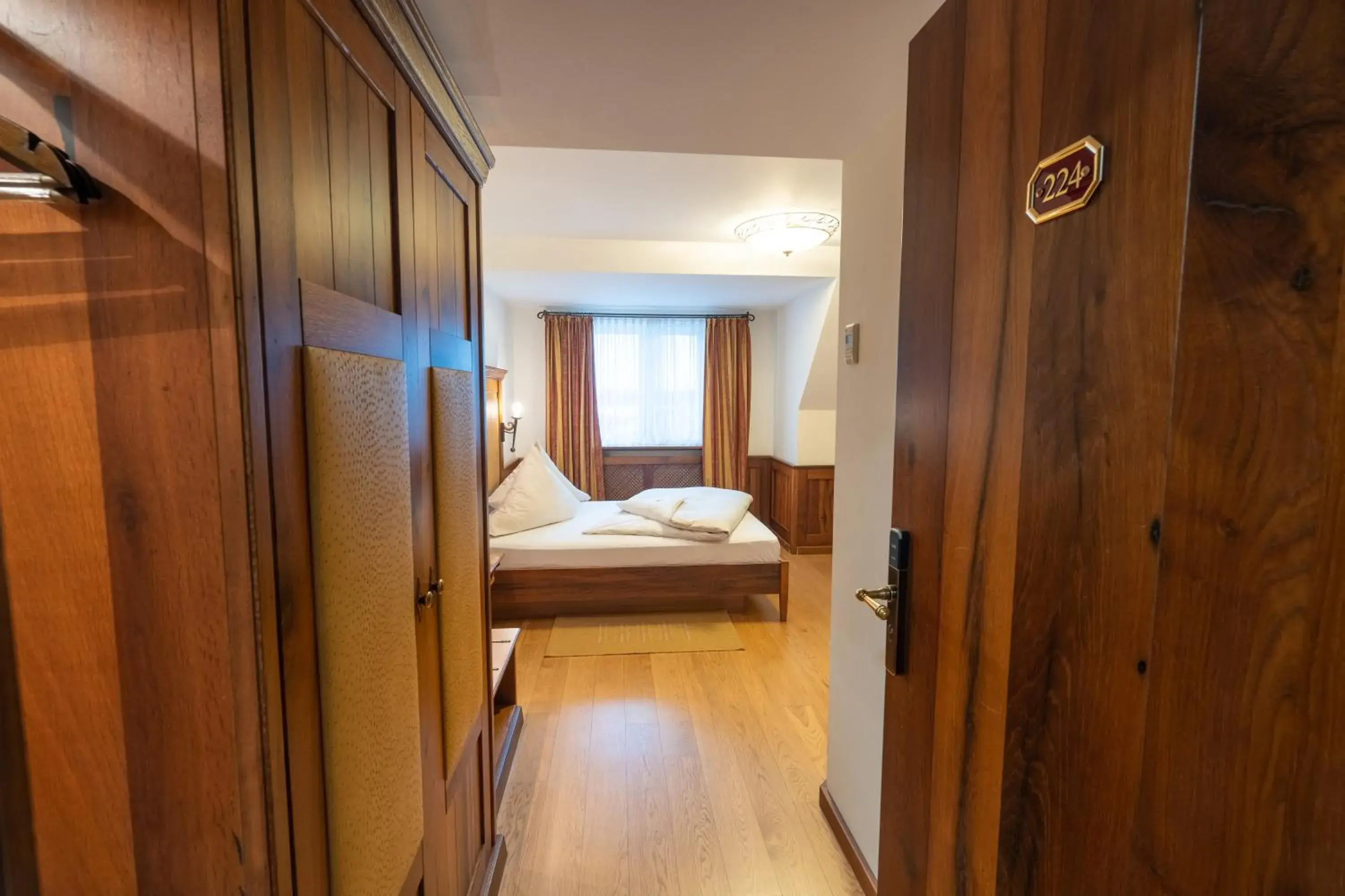 Single Room in Hotel Hirsch Single Room in Hotel Hirsch