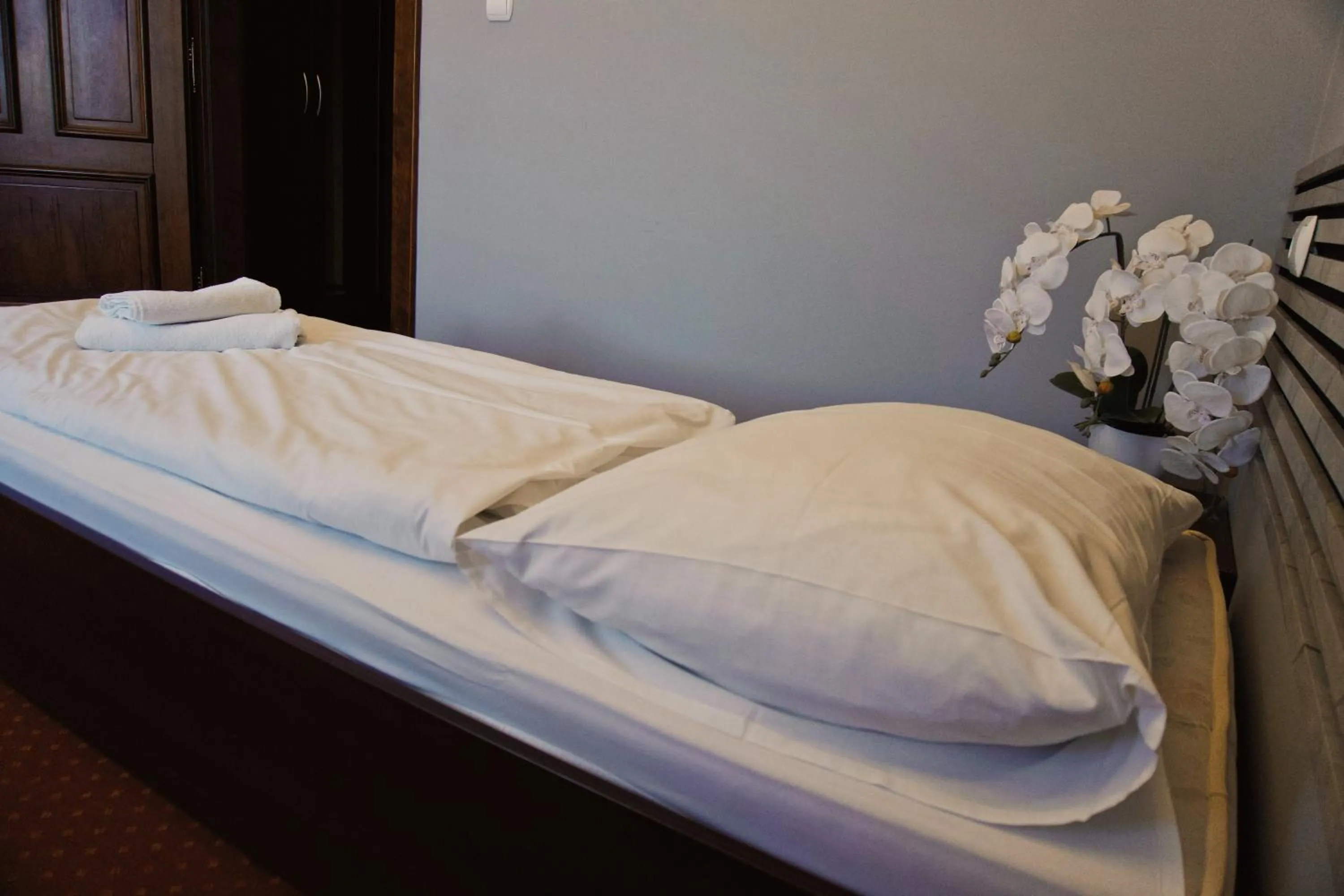 Bed in Legnicki Browar Książęcy Hotel i Restauracja