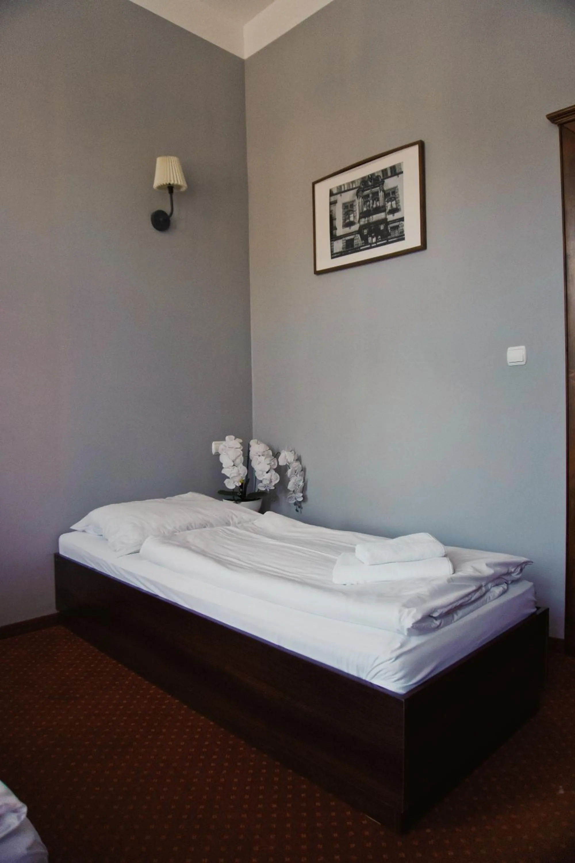 Bed in Legnicki Browar Książęcy Hotel i Restauracja