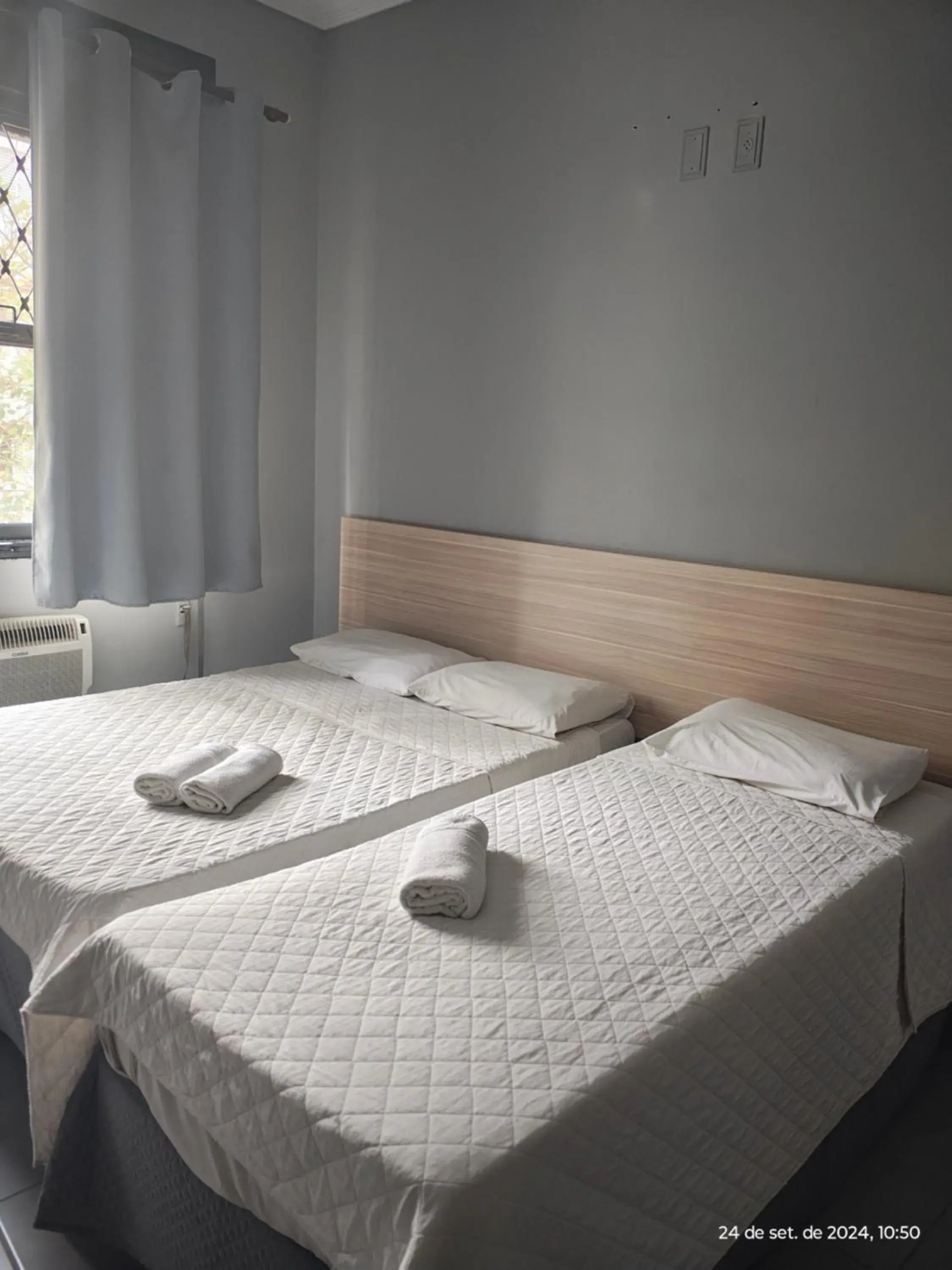 Standard Triple Room in Marinus Hotel Standard Triple Room in Marinus Hotel